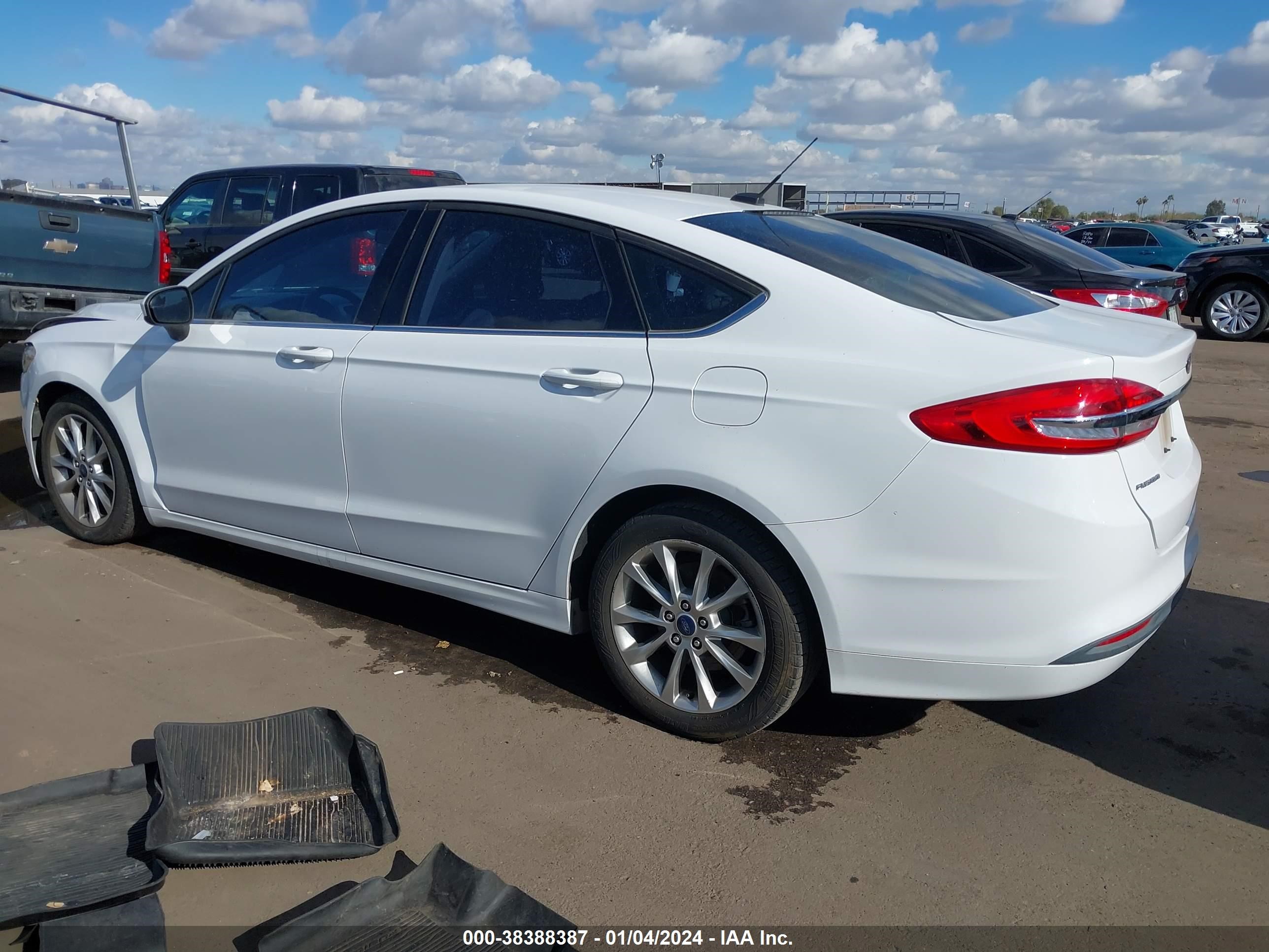 2017 Ford Fusion Se vin: 3FA6P0H7XHR278123