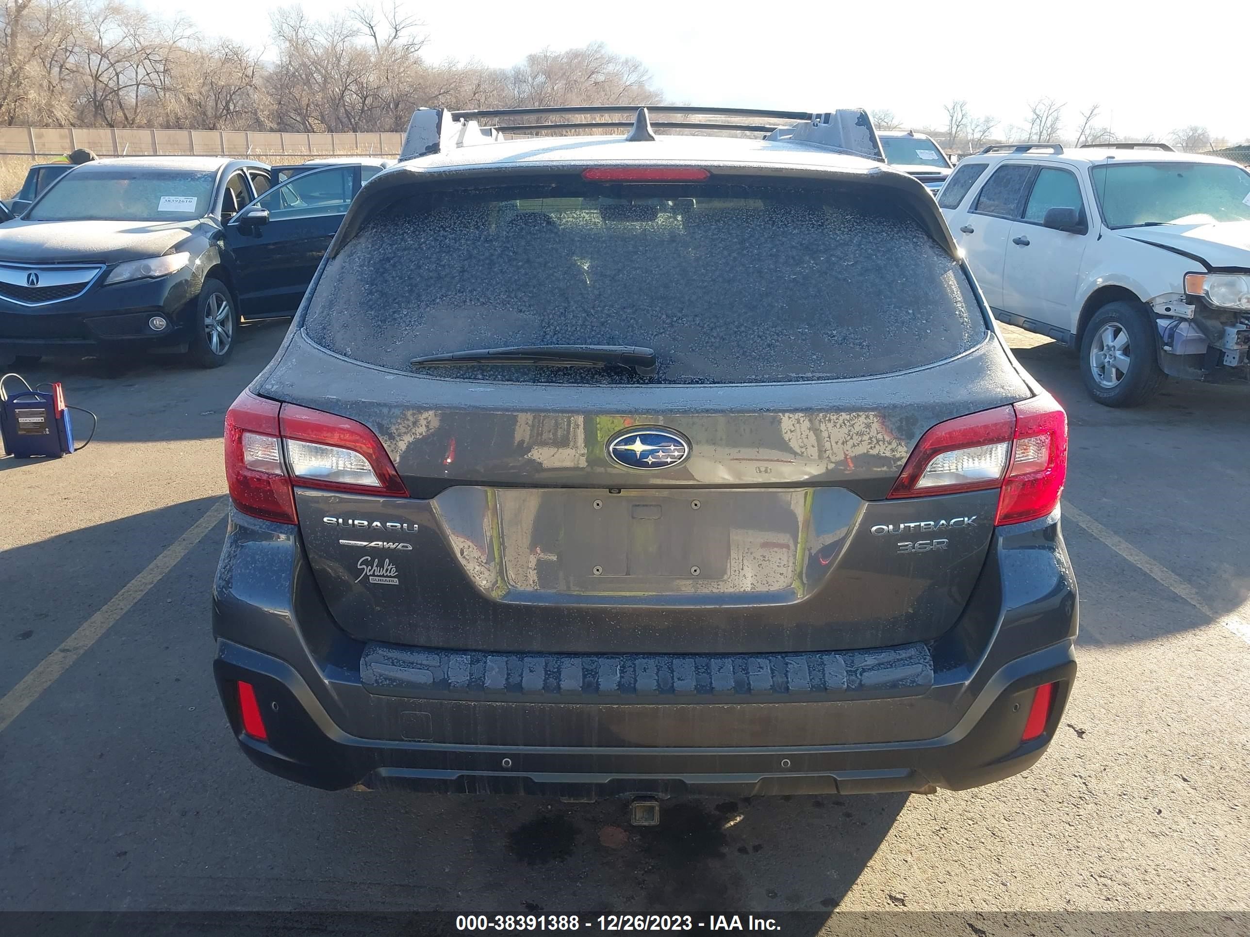 2019 Subaru Outback 3.6R Limited vin: 4S4BSENC9K3303682