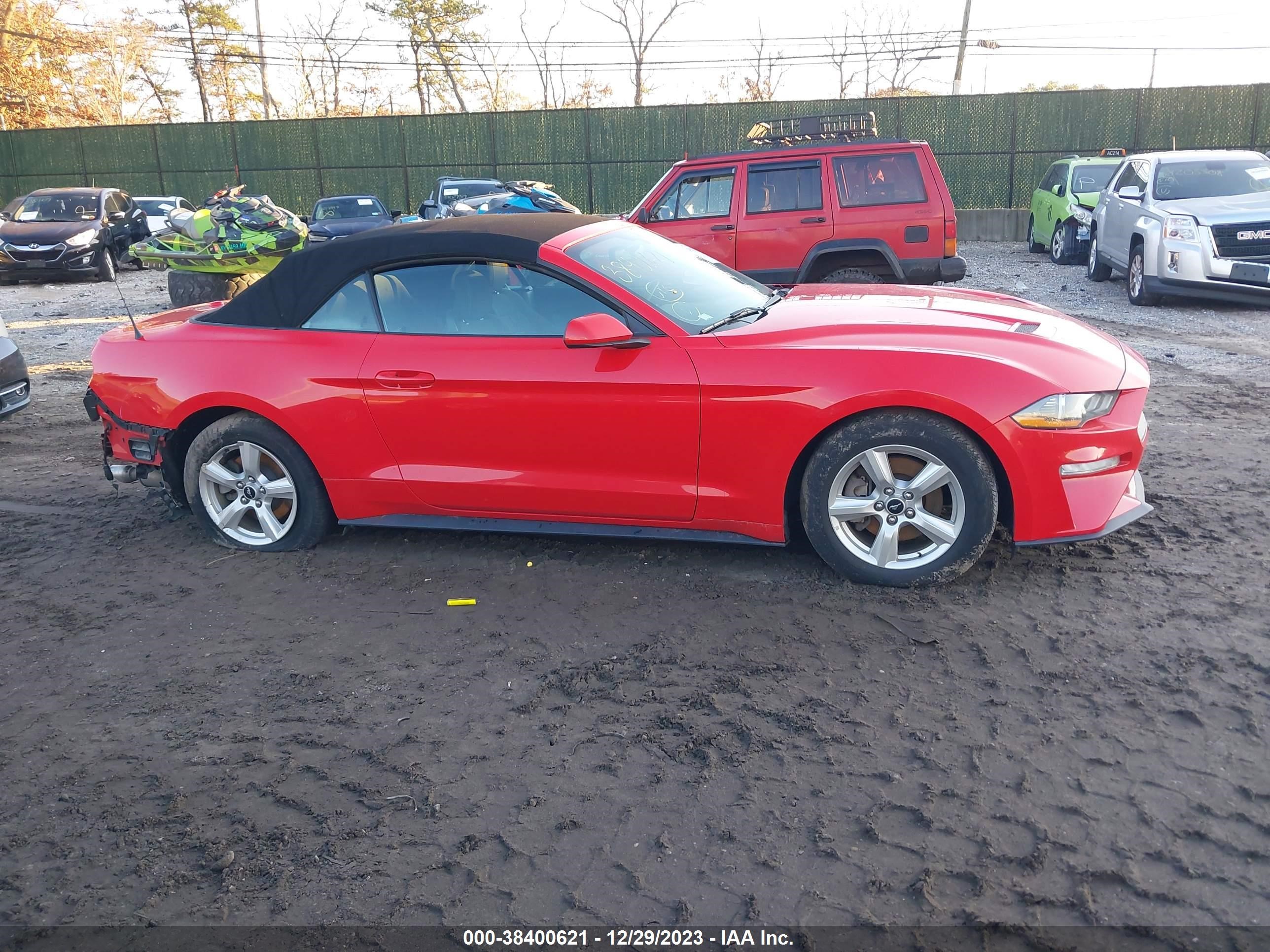 2019 Ford Mustang Ecoboost vin: 1FATP8UH2K5158942