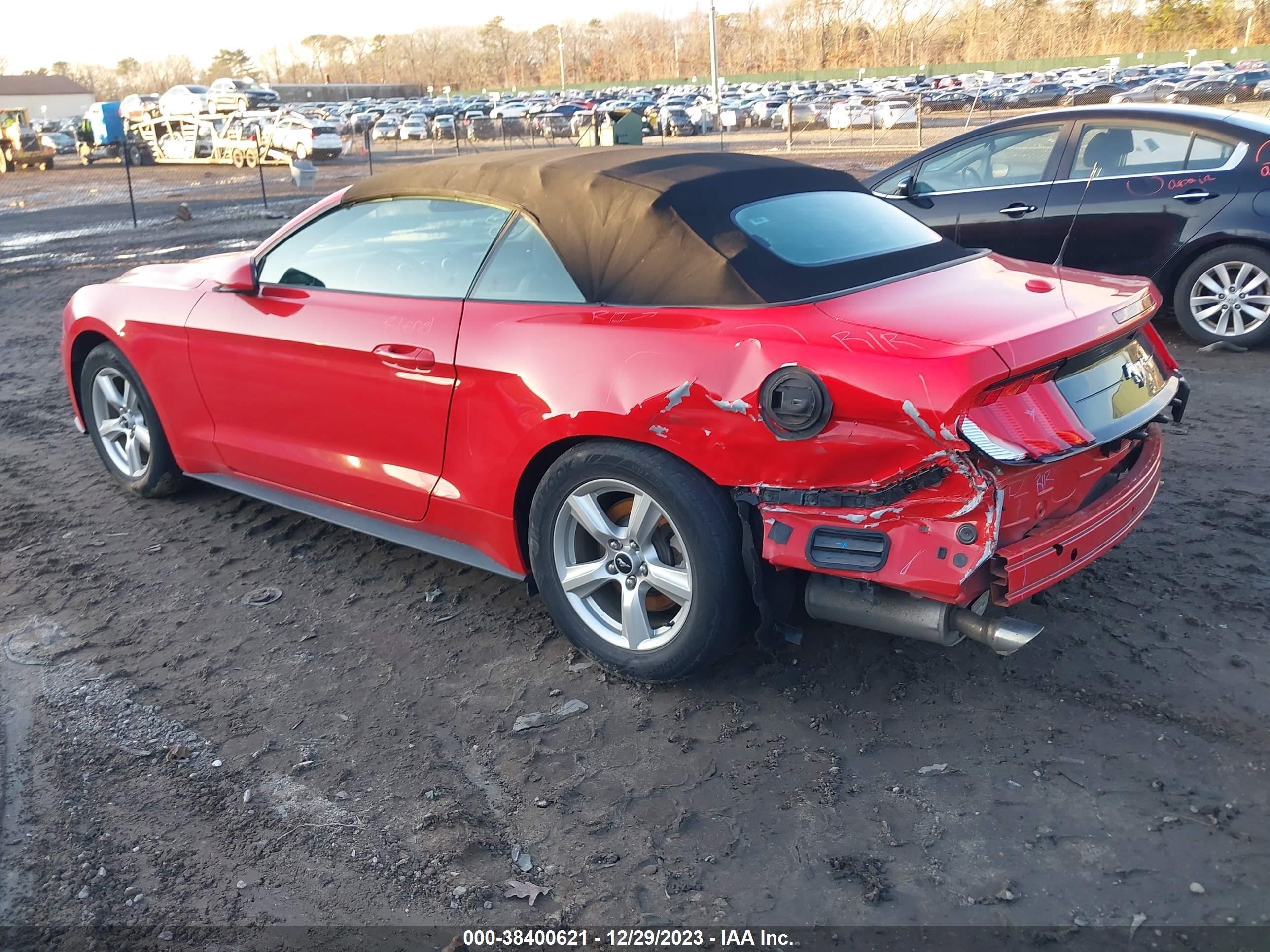 2019 Ford Mustang Ecoboost vin: 1FATP8UH2K5158942