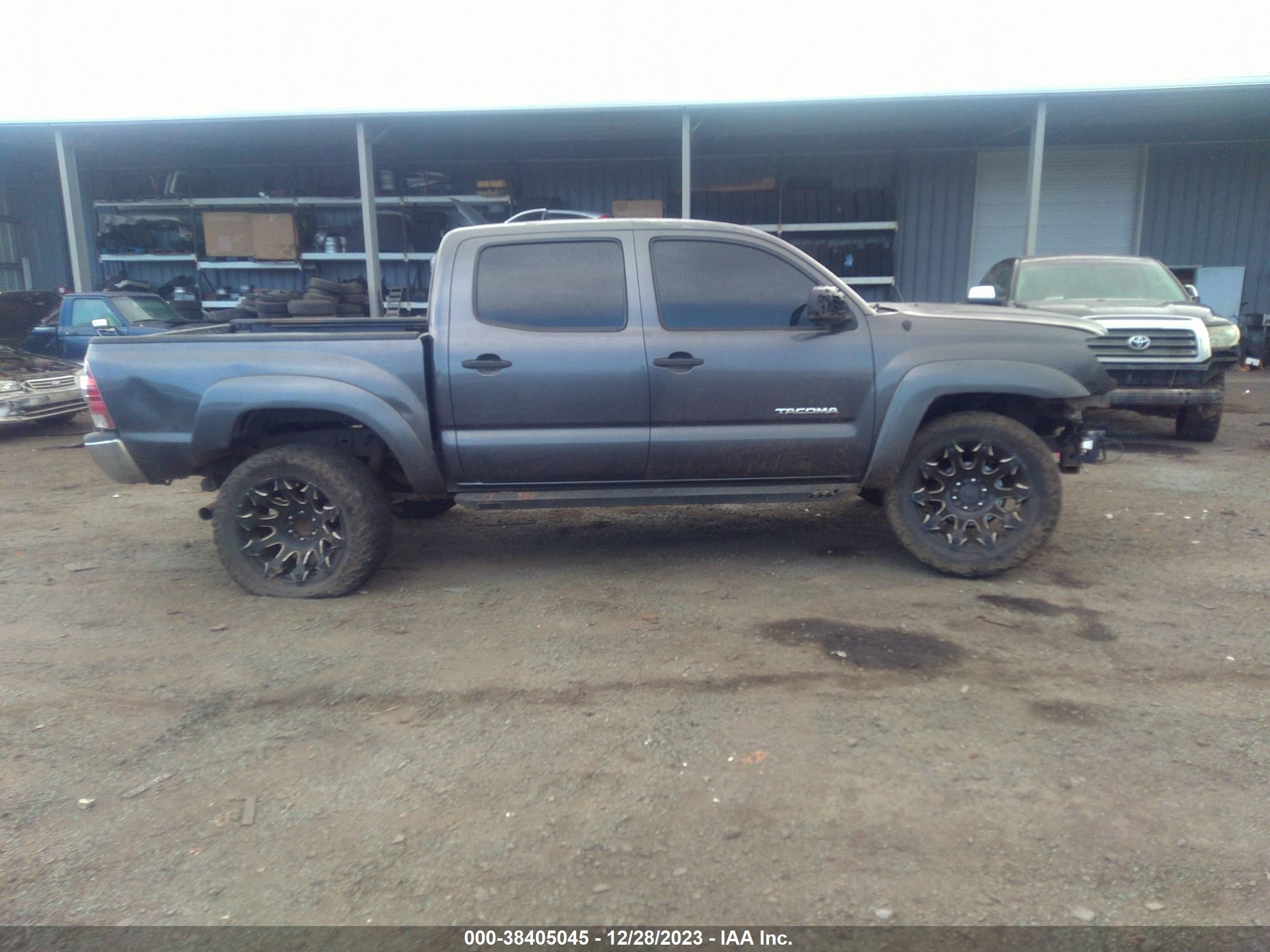 2012 Toyota Tacoma Base V6 vin: 3TMLU4EN8CM084986