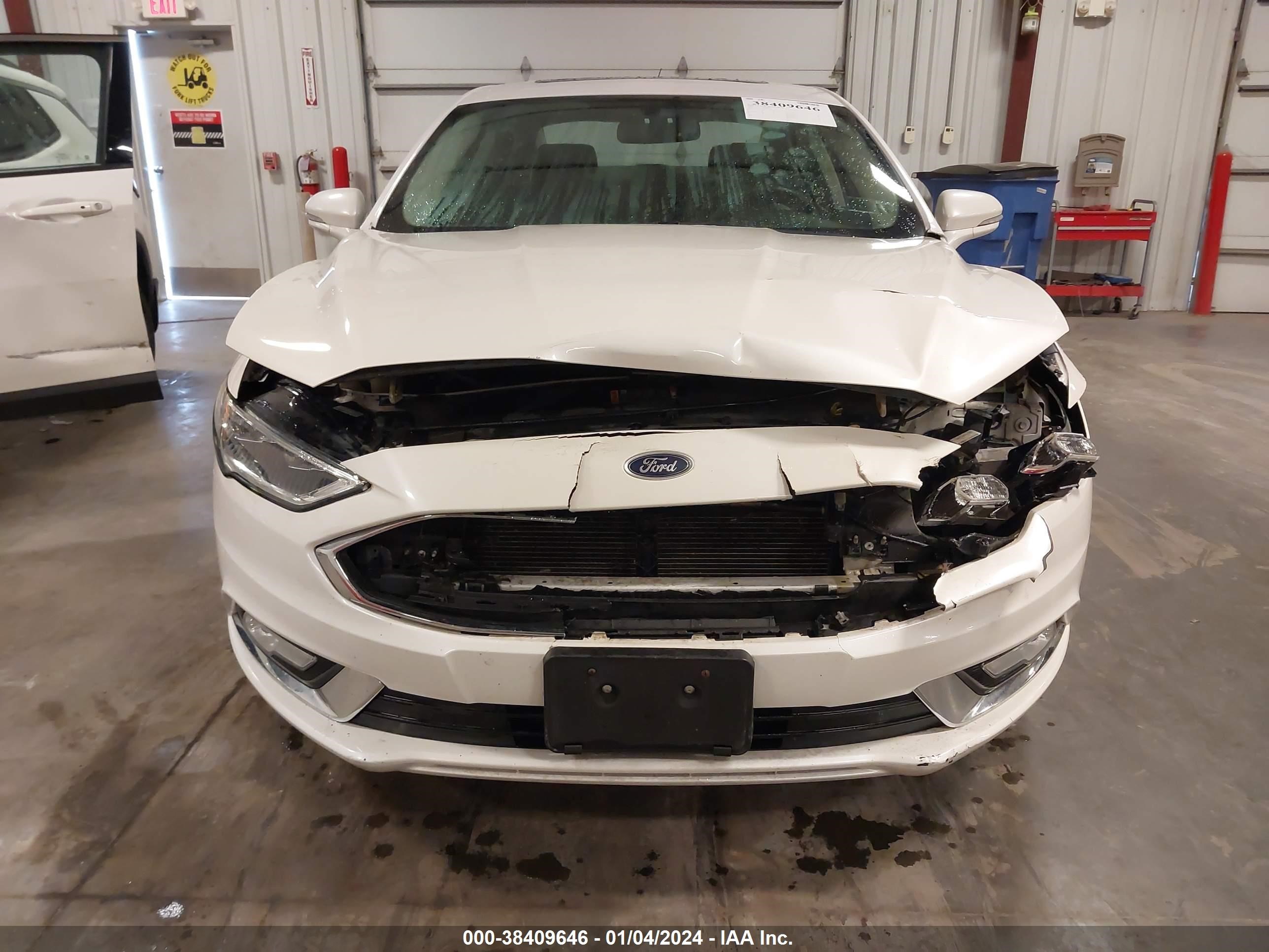 2017 Ford Fusion Se vin: 3FA6P0T92HR211220