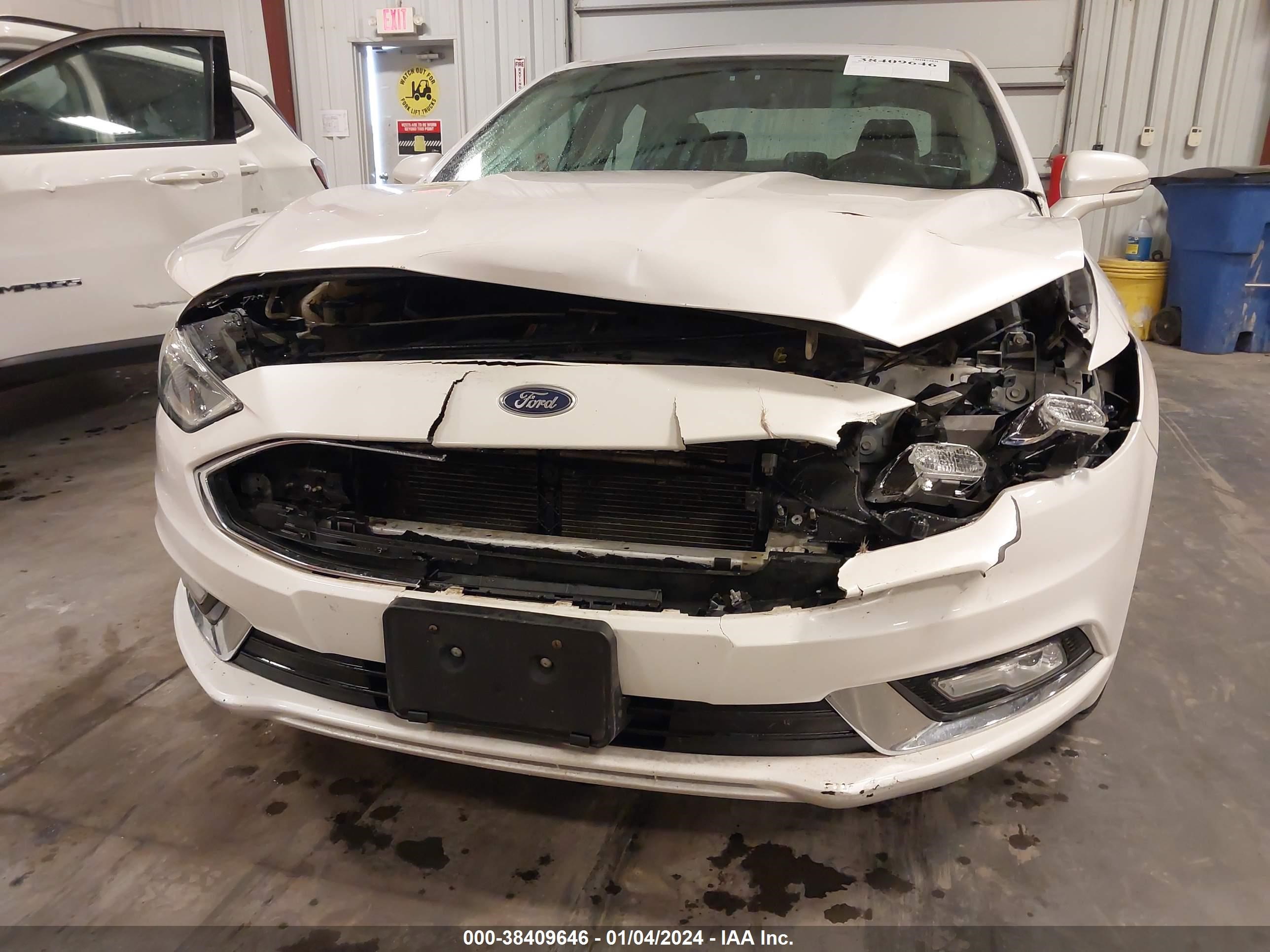 2017 Ford Fusion Se vin: 3FA6P0T92HR211220