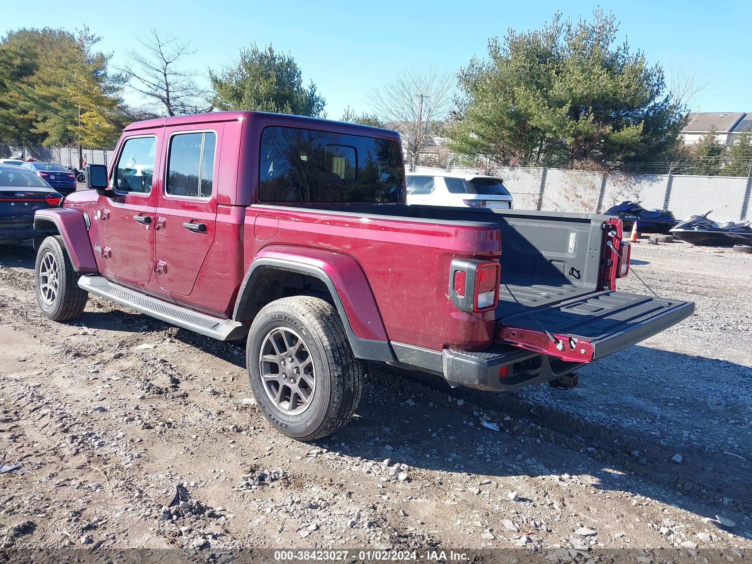 2022 Jeep Gladiator Overland 4X4 vin: 1C6HJTFGXNL103560