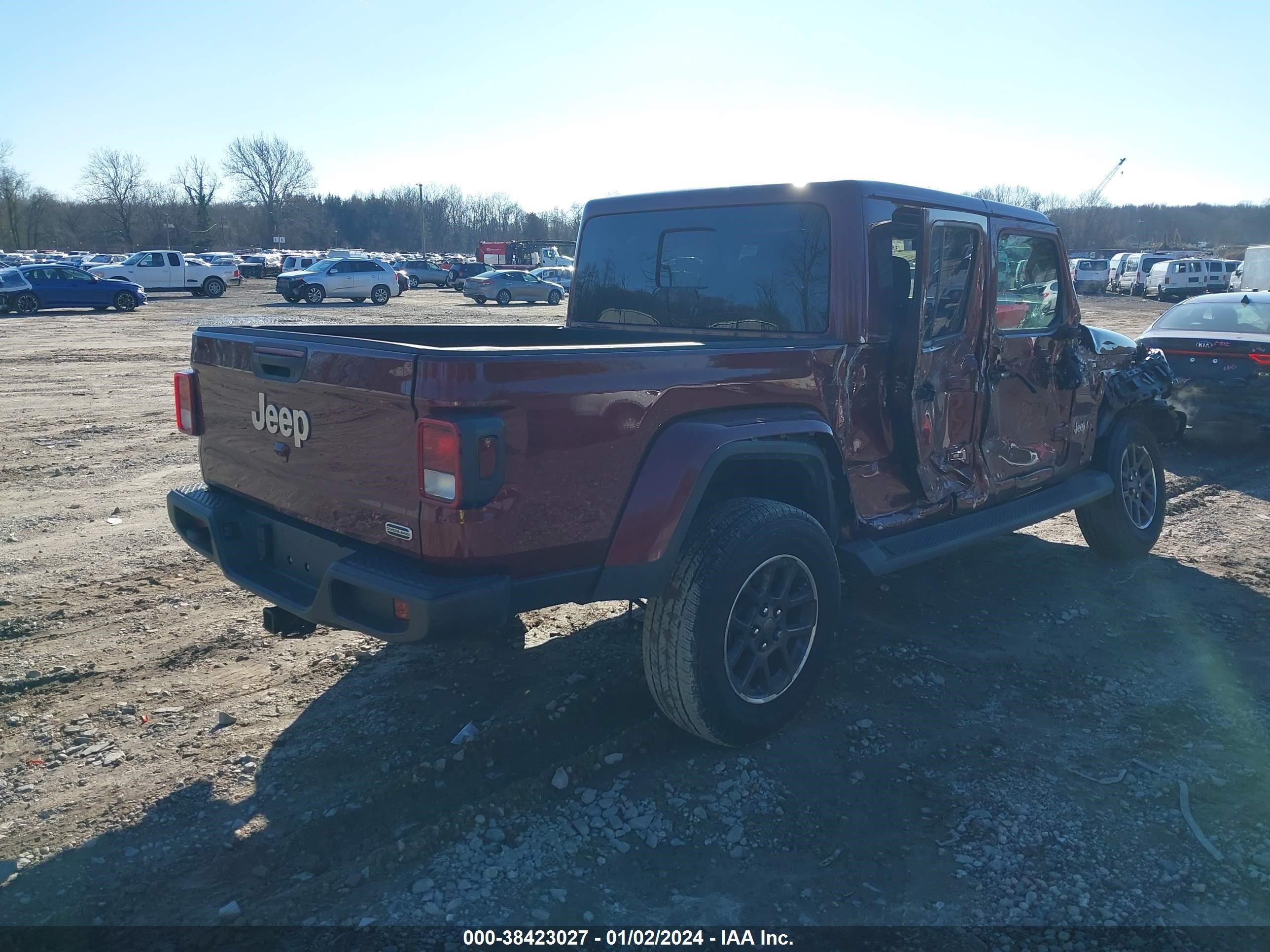 2022 Jeep Gladiator Overland 4X4 vin: 1C6HJTFGXNL103560