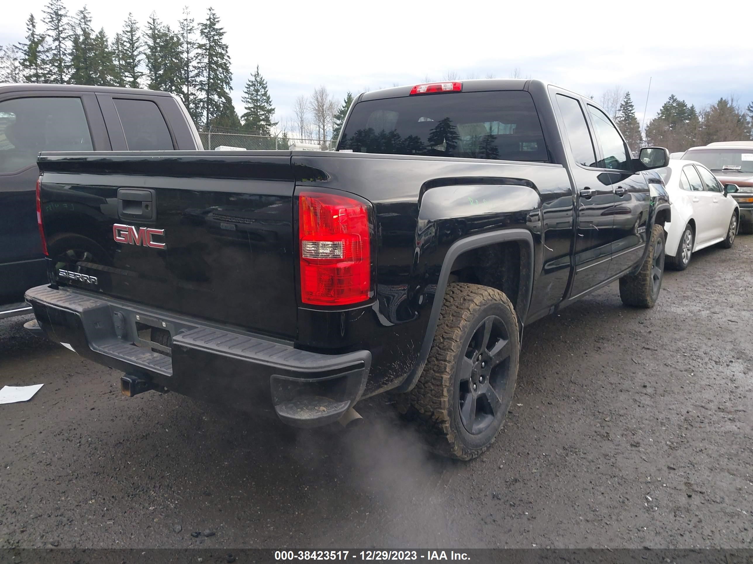 2017 GMC Sierra 1500 vin: 1GTV2LEC4HZ181700