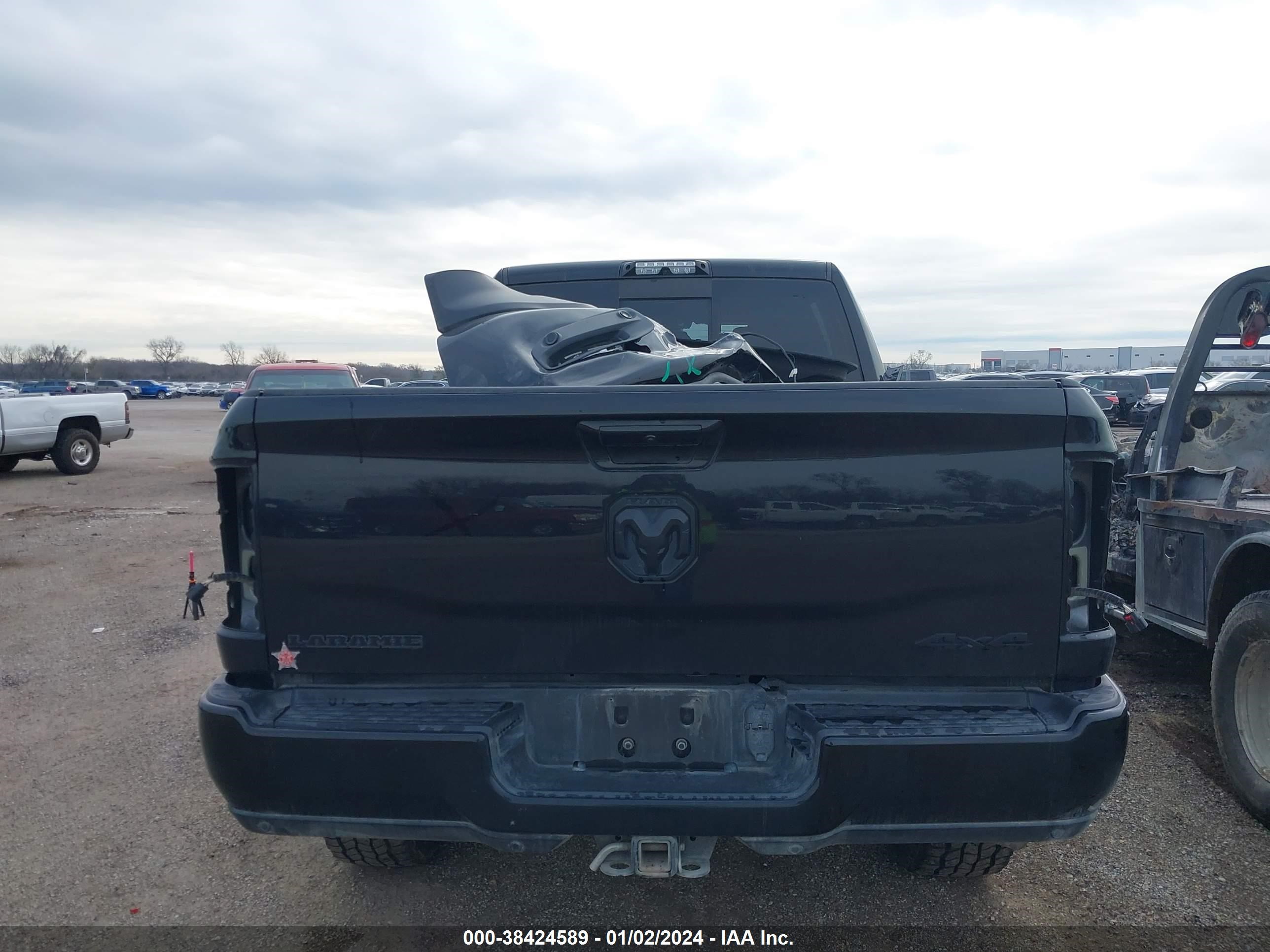 2020 Ram 2500 Laramie 4X4 6'4 Box vin: 3C6UR5NL0LG192048