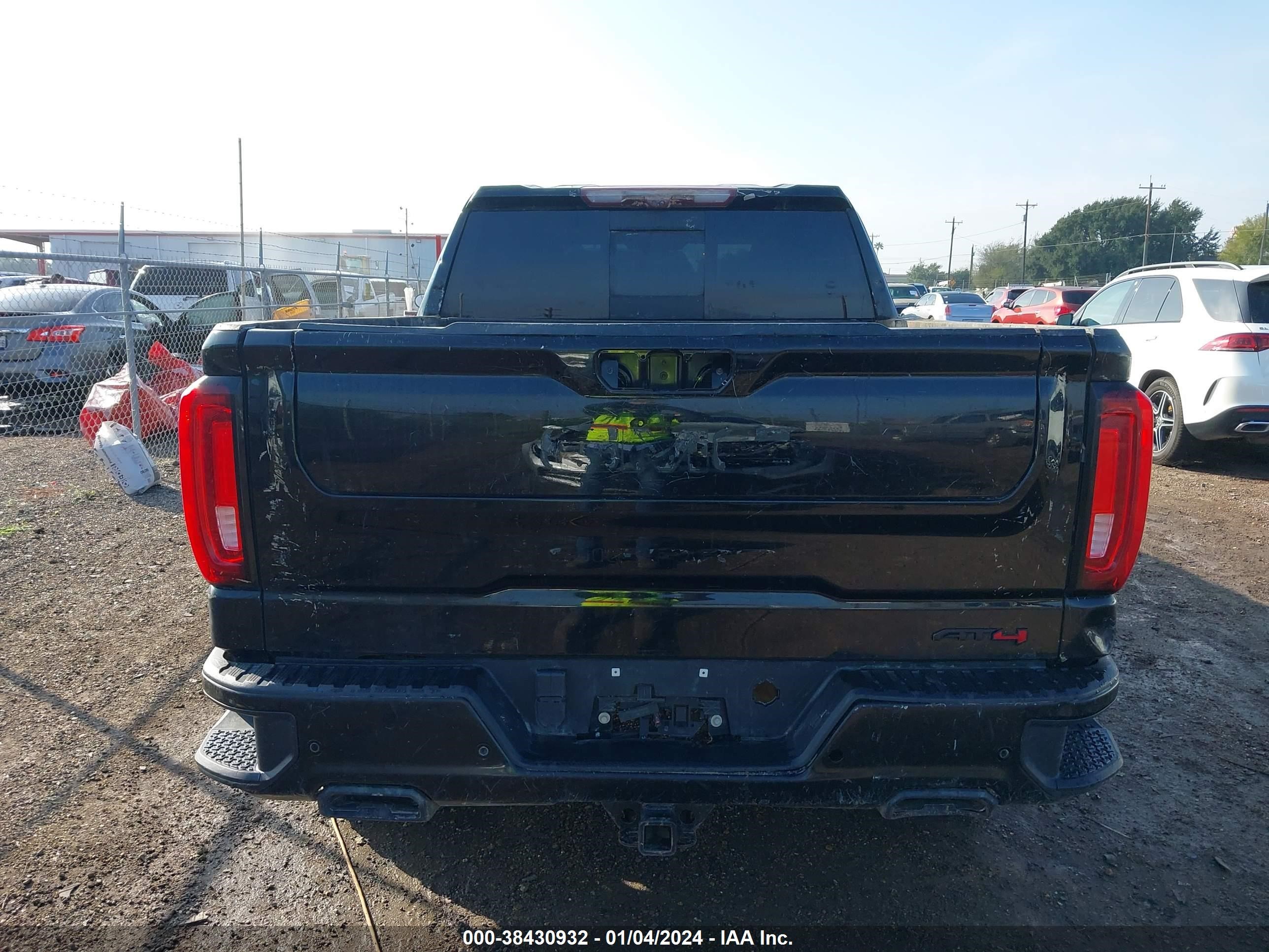 2021 GMC Sierra 1500 At4 vin: 1GTU9EET6MZ195384