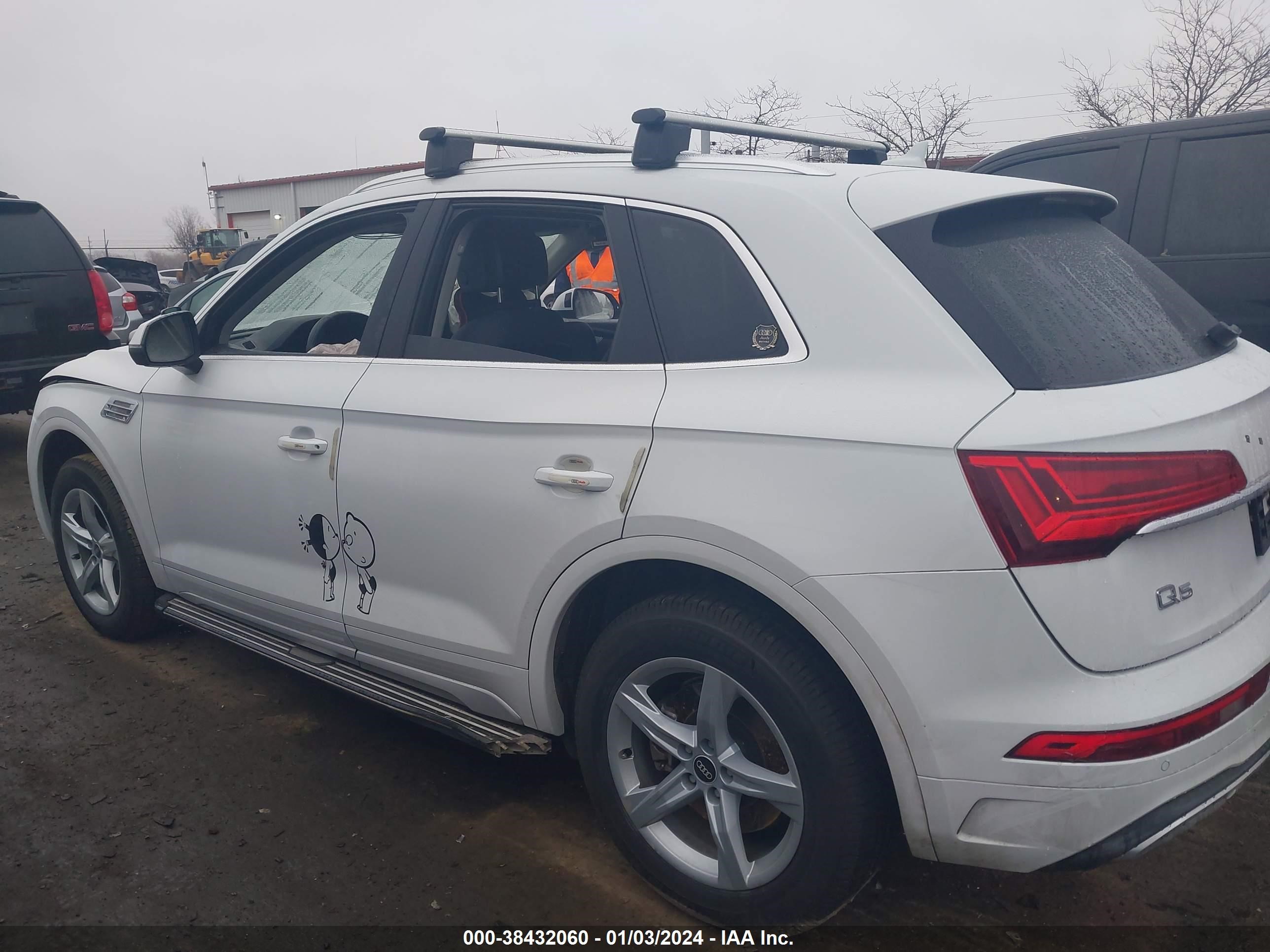 2021 Audi Q5 Premium 45 Tfsi Quattro S Tronic vin: WA1AAAFY3M2020204