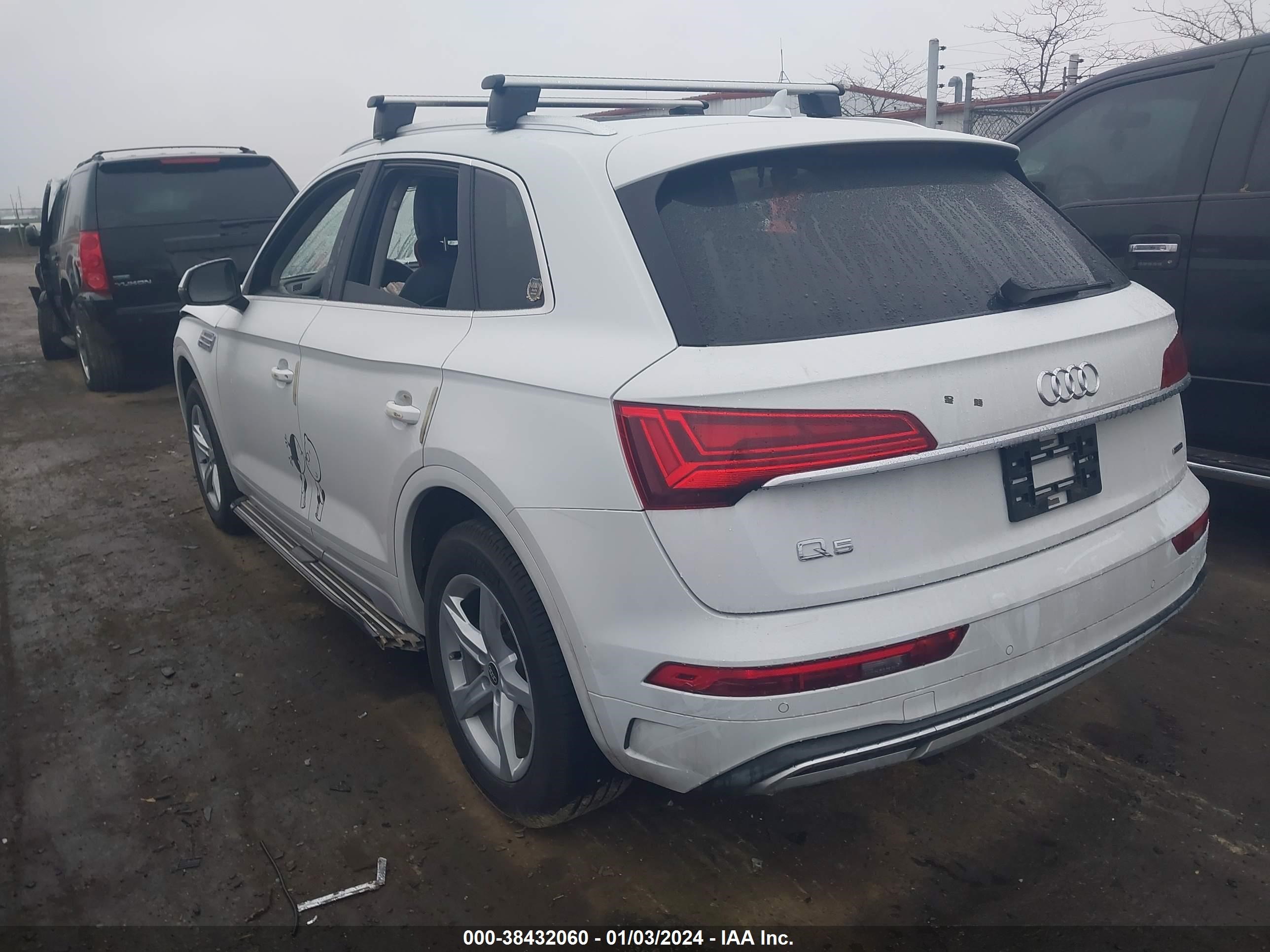 2021 Audi Q5 Premium 45 Tfsi Quattro S Tronic vin: WA1AAAFY3M2020204