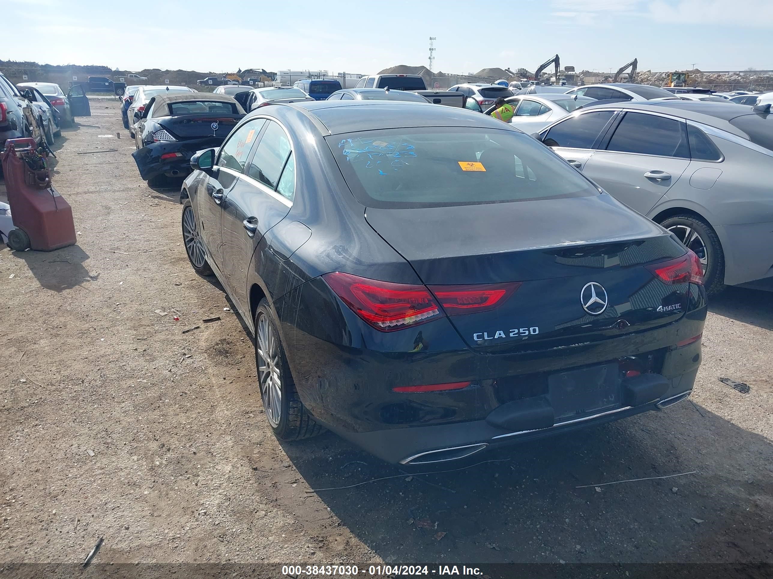 2020 Mercedes-Benz Cla 250 4Matic vin: W1K5J4HB3LN088099