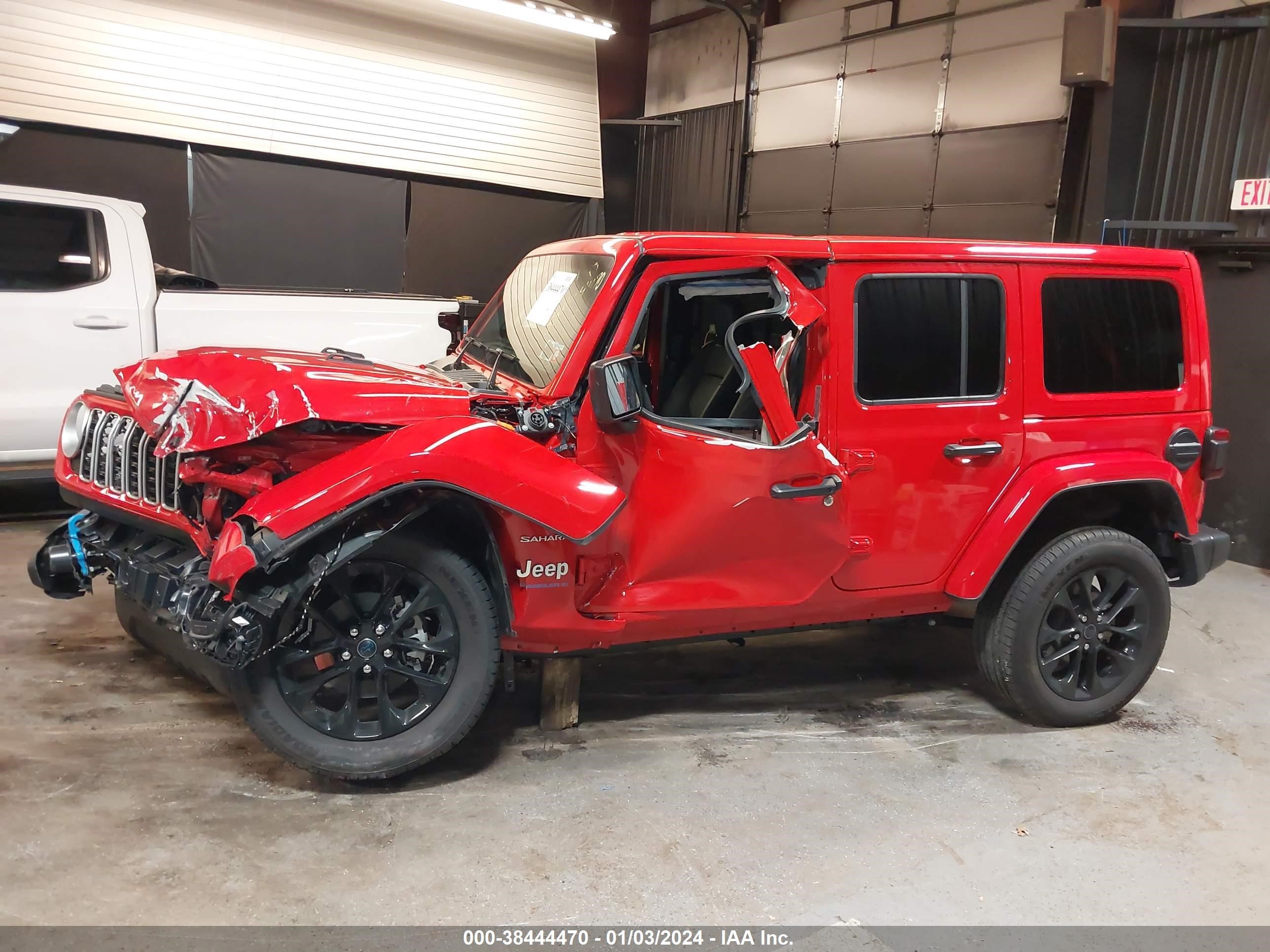 2024 Jeep Wrangler 4Xe Sahara 4X4 vin: 1C4RJXP63RW127200