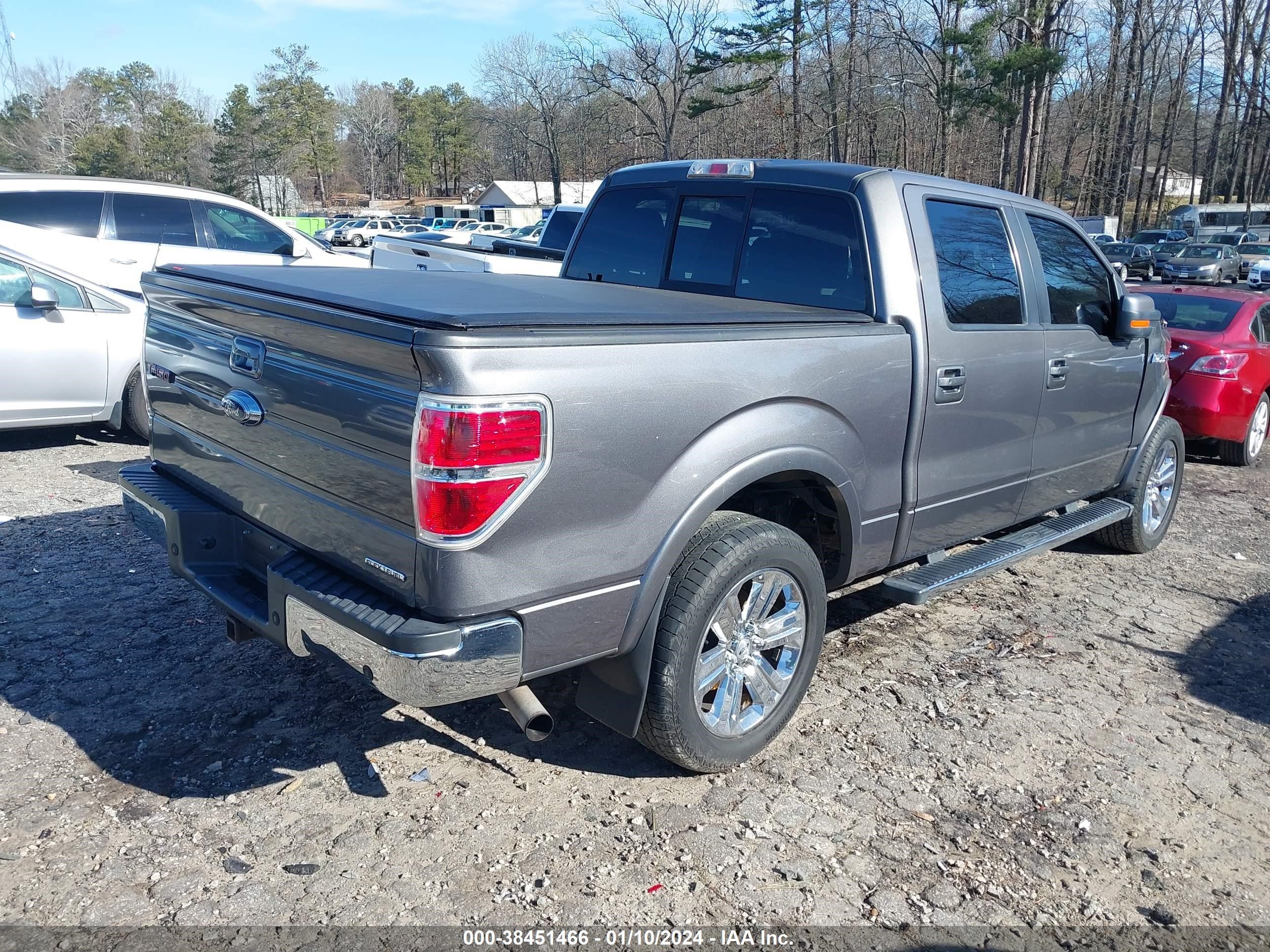 2013 Ford F-150 Lariat vin: 1FTFW1CT0DKD19350