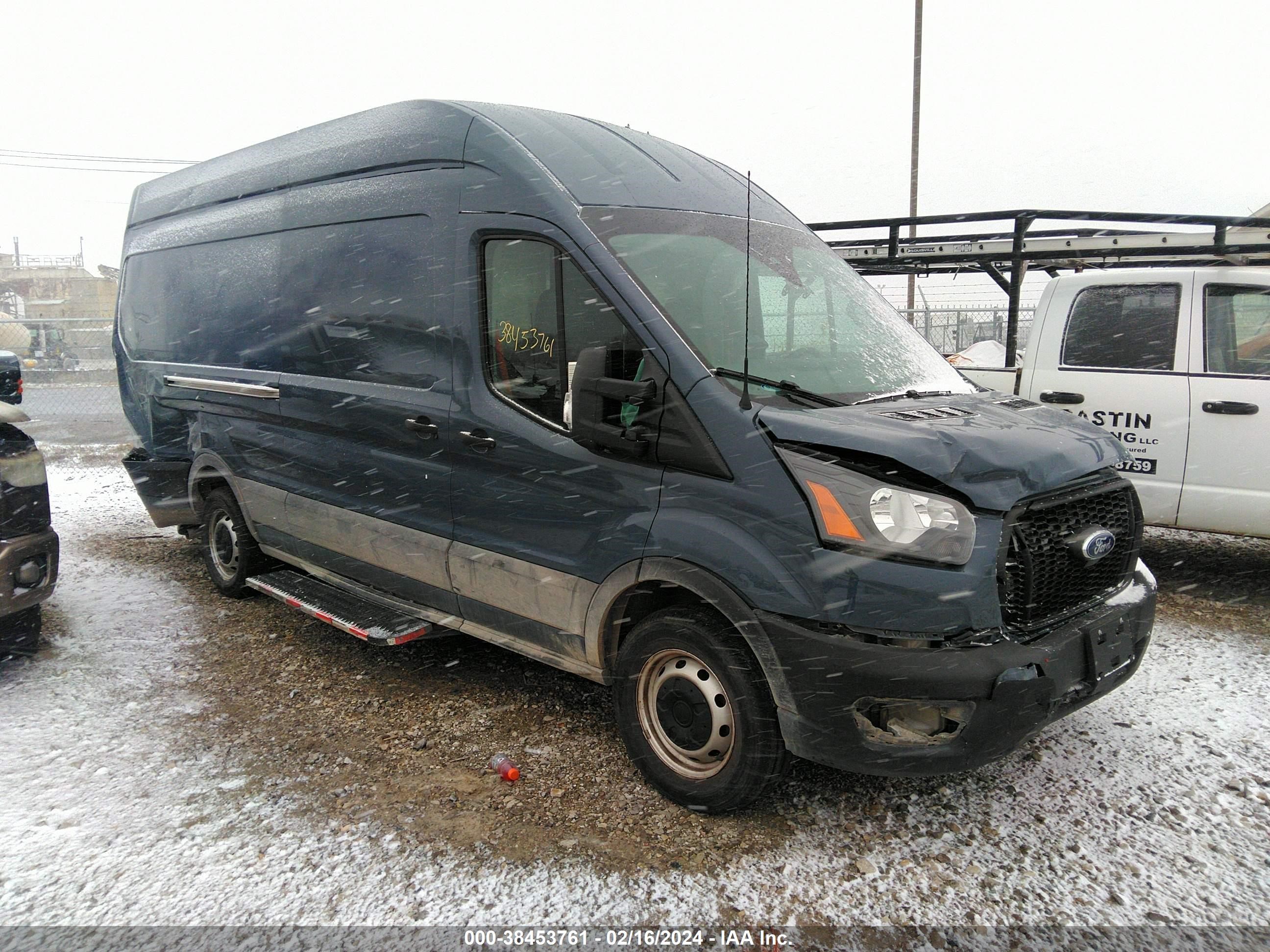 2021 Ford Transit-250 Cargo Van vin: 1FTBR3X88MKA83182