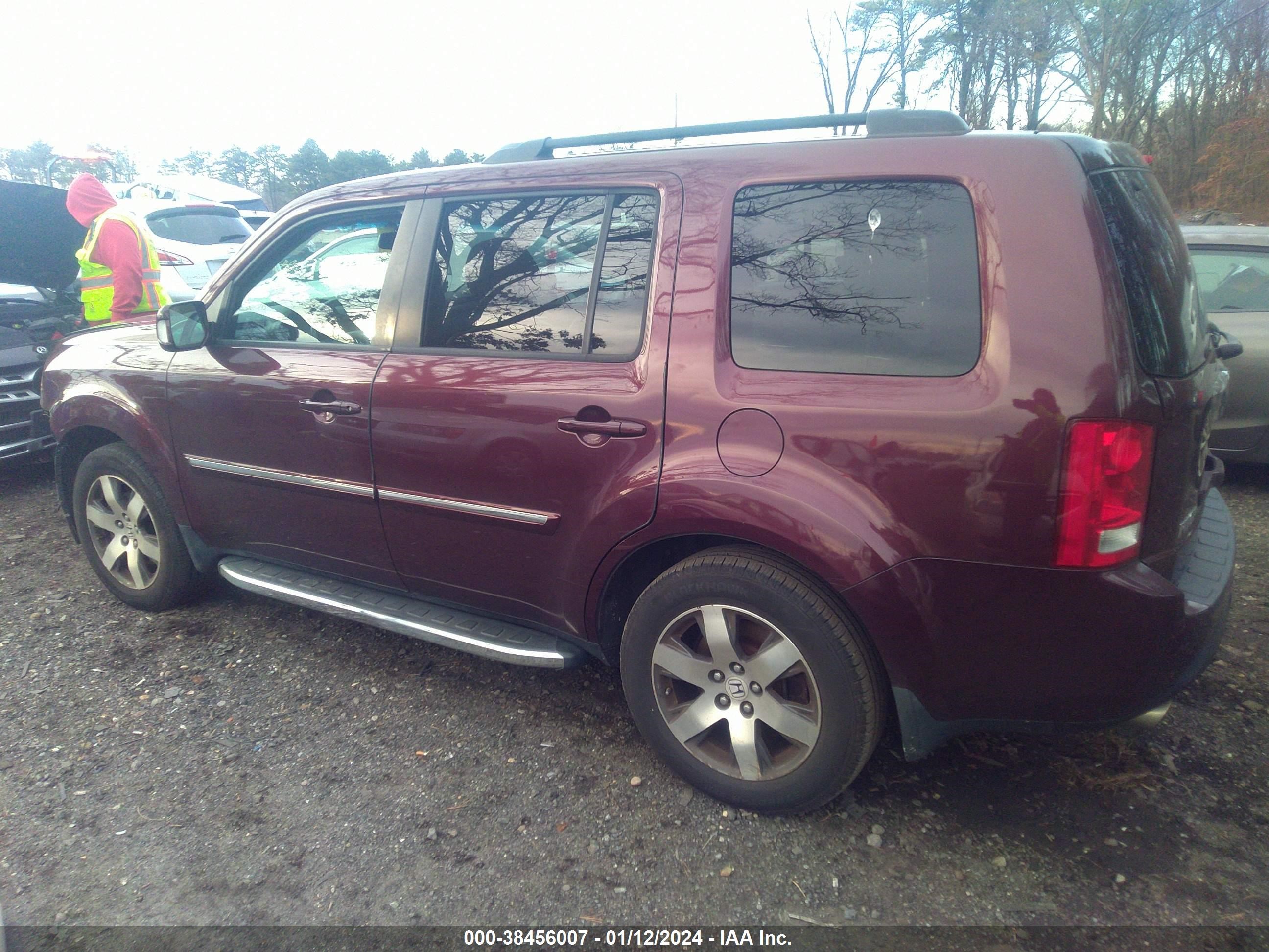 2012 Honda Pilot Touring vin: 5FNYF4H90CB066548