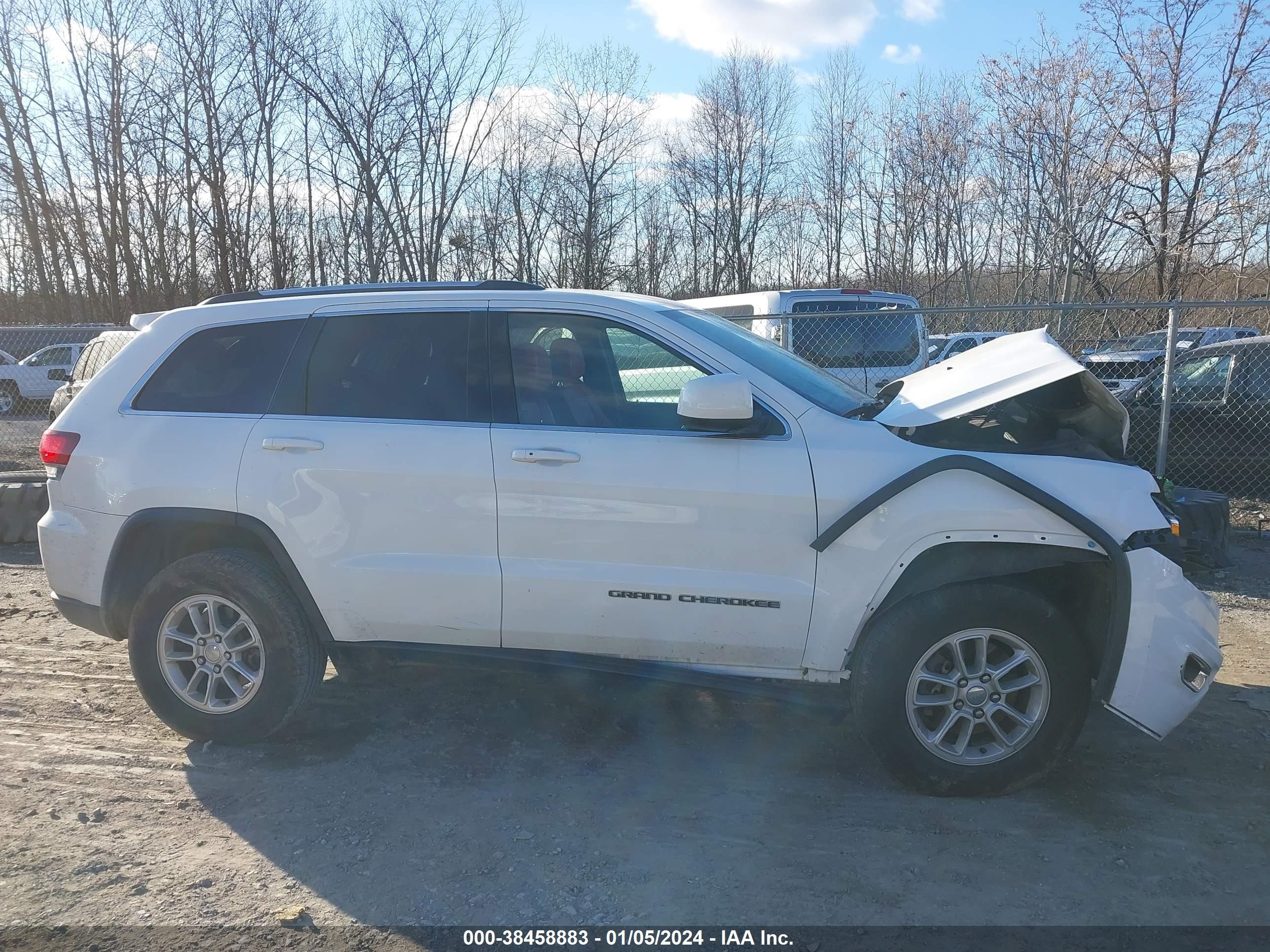 2020 Jeep Grand Cherokee Laredo E 4X4 vin: 1C4RJFAG1LC209351