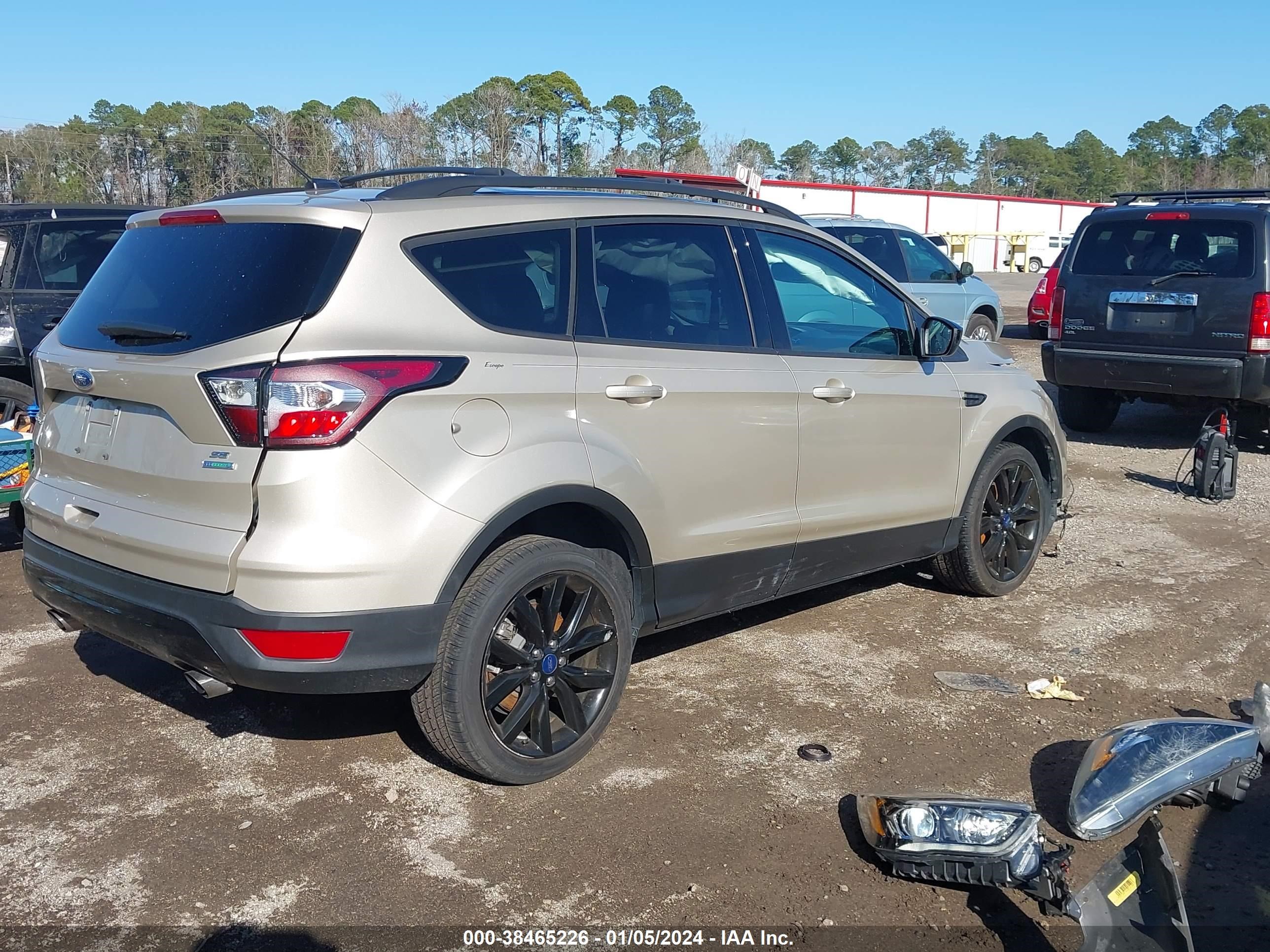 2017 Ford Escape Se vin: 1FMCU0GD8HUE86499