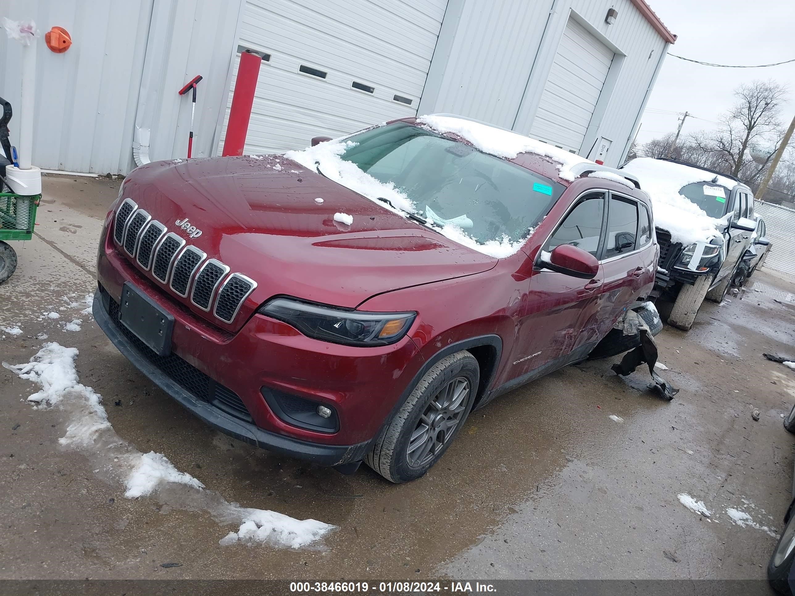 2019 Jeep Cherokee Latitude Fwd vin: 1C4PJLCB4KD153471