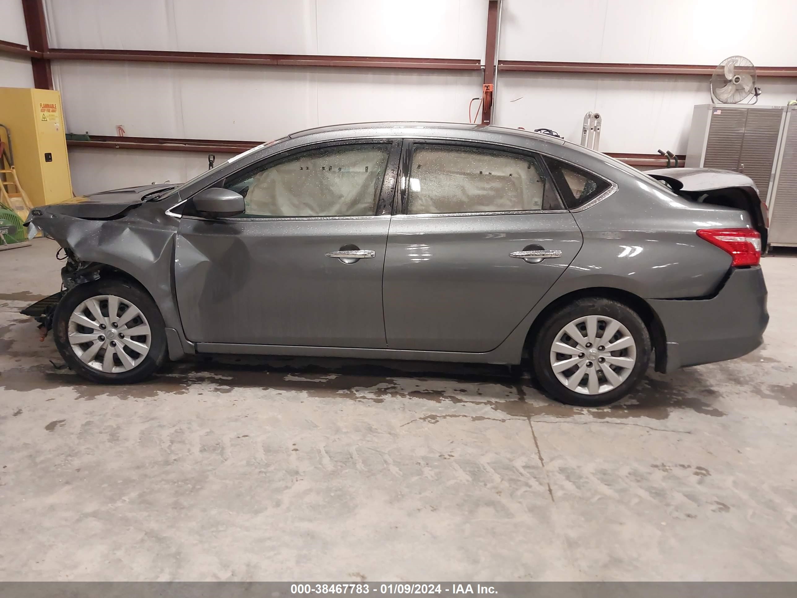 2018 Nissan Sentra S vin: 3N1AB7AP1JY337001