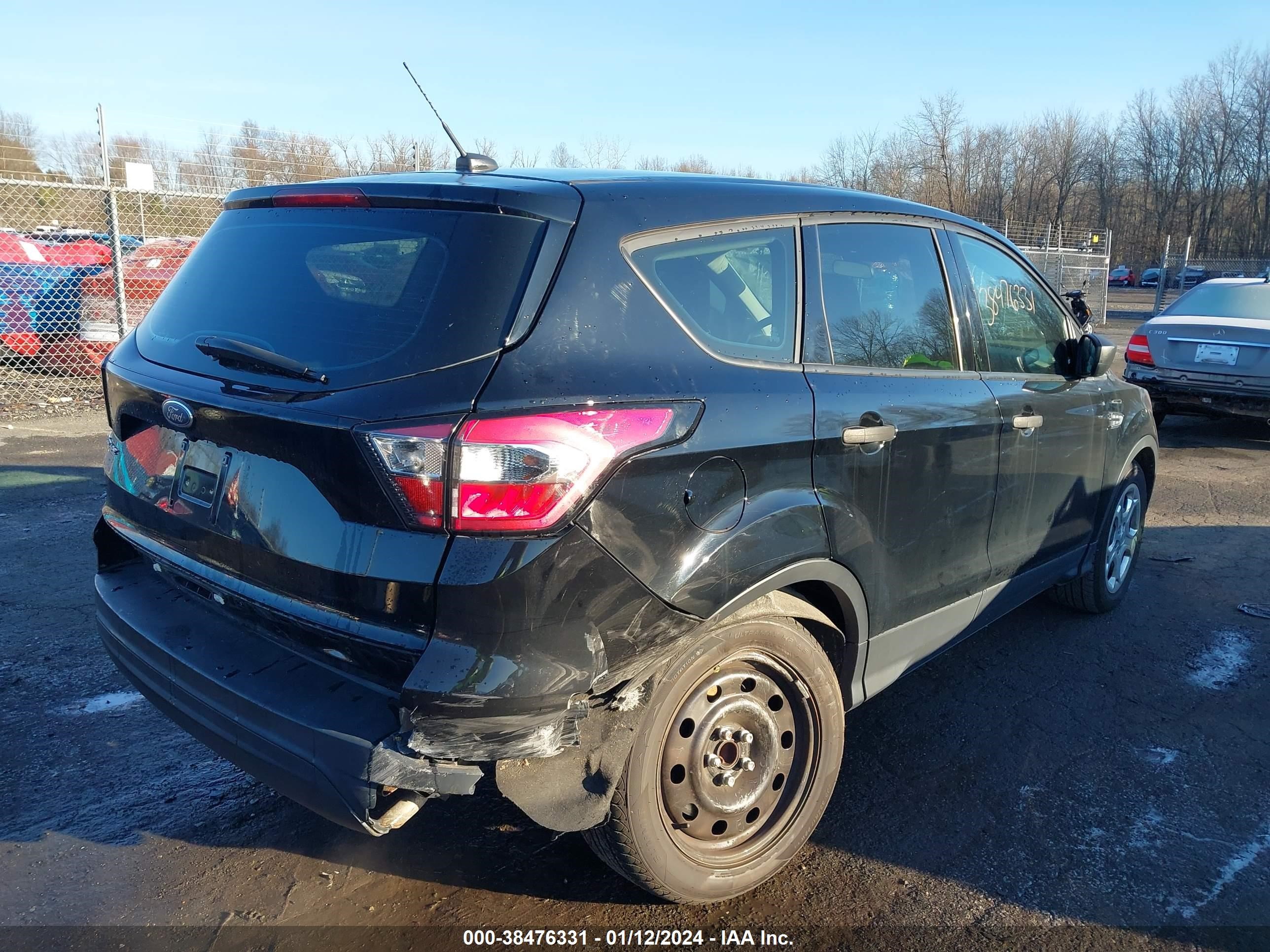 2017 Ford Escape S vin: 1FMCU0F74HUD01568