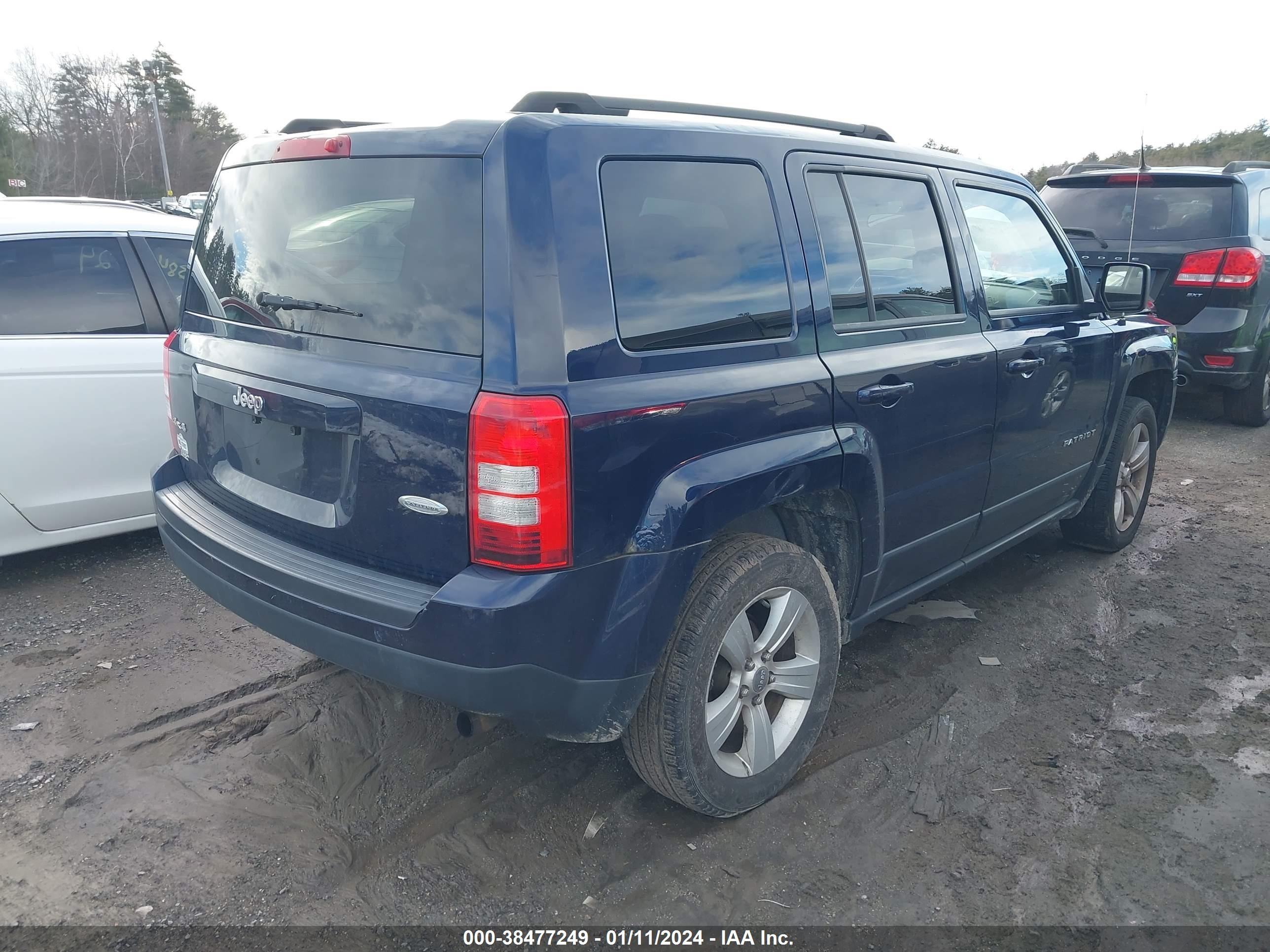 2014 Jeep Patriot Latitude vin: 1C4NJRFB5ED766533