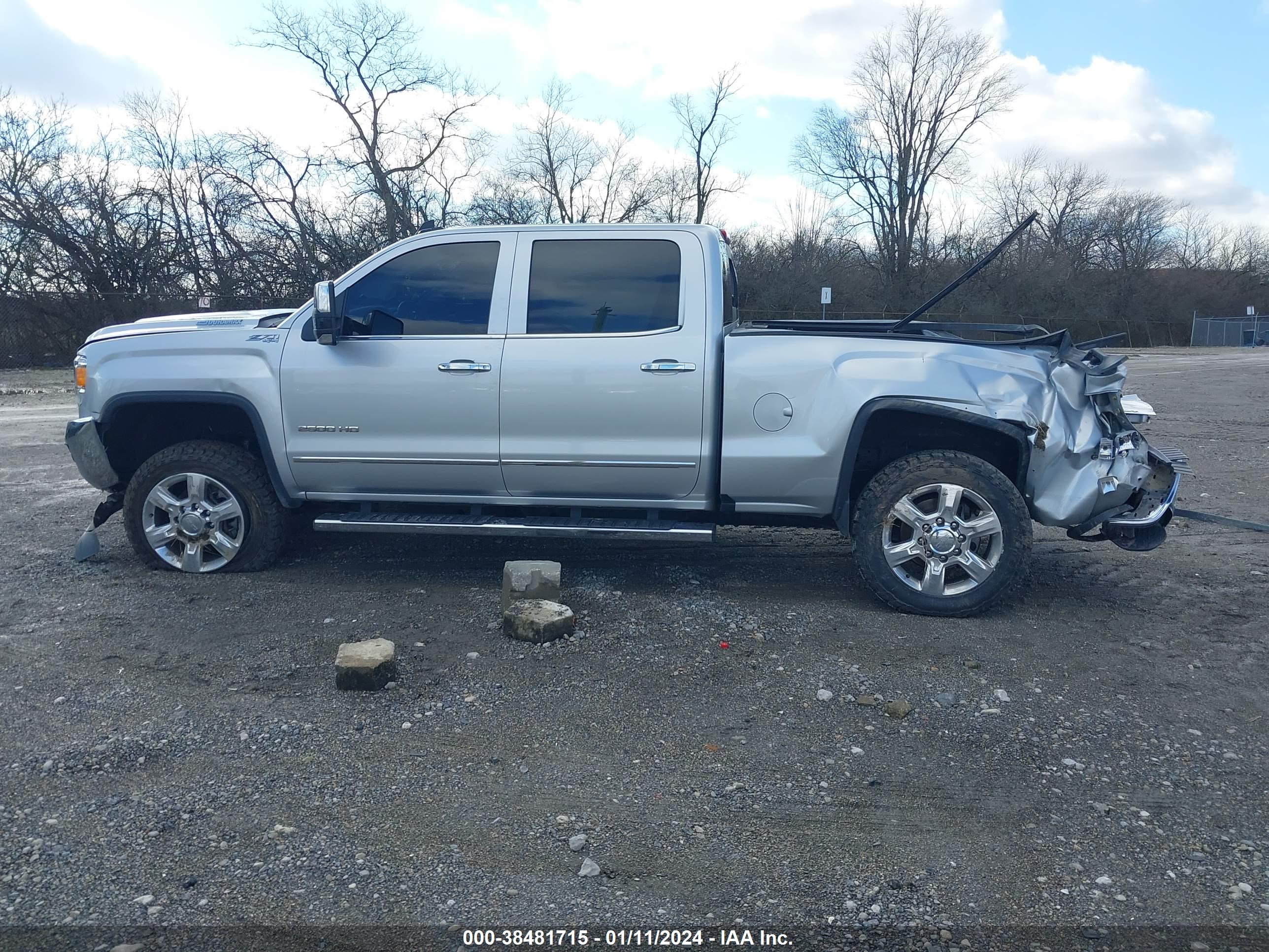 2017 GMC Sierra 2500Hd Slt vin: 1GT12TEY3HF132872