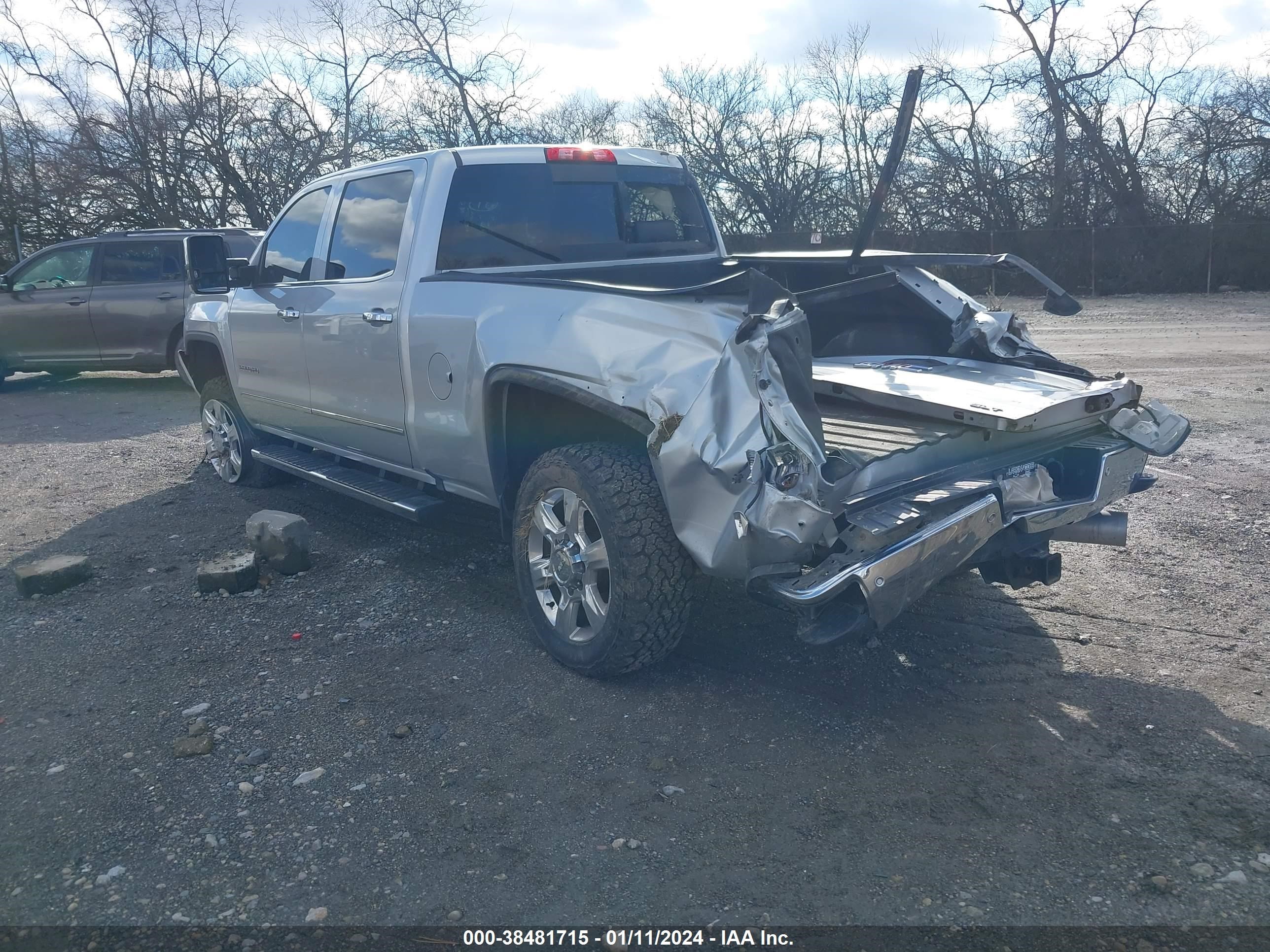 2017 GMC Sierra 2500Hd Slt vin: 1GT12TEY3HF132872