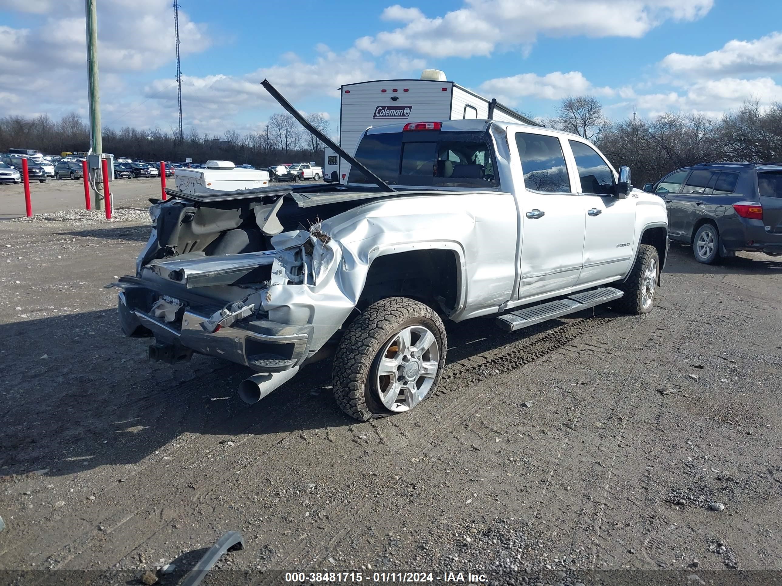 2017 GMC Sierra 2500Hd Slt vin: 1GT12TEY3HF132872