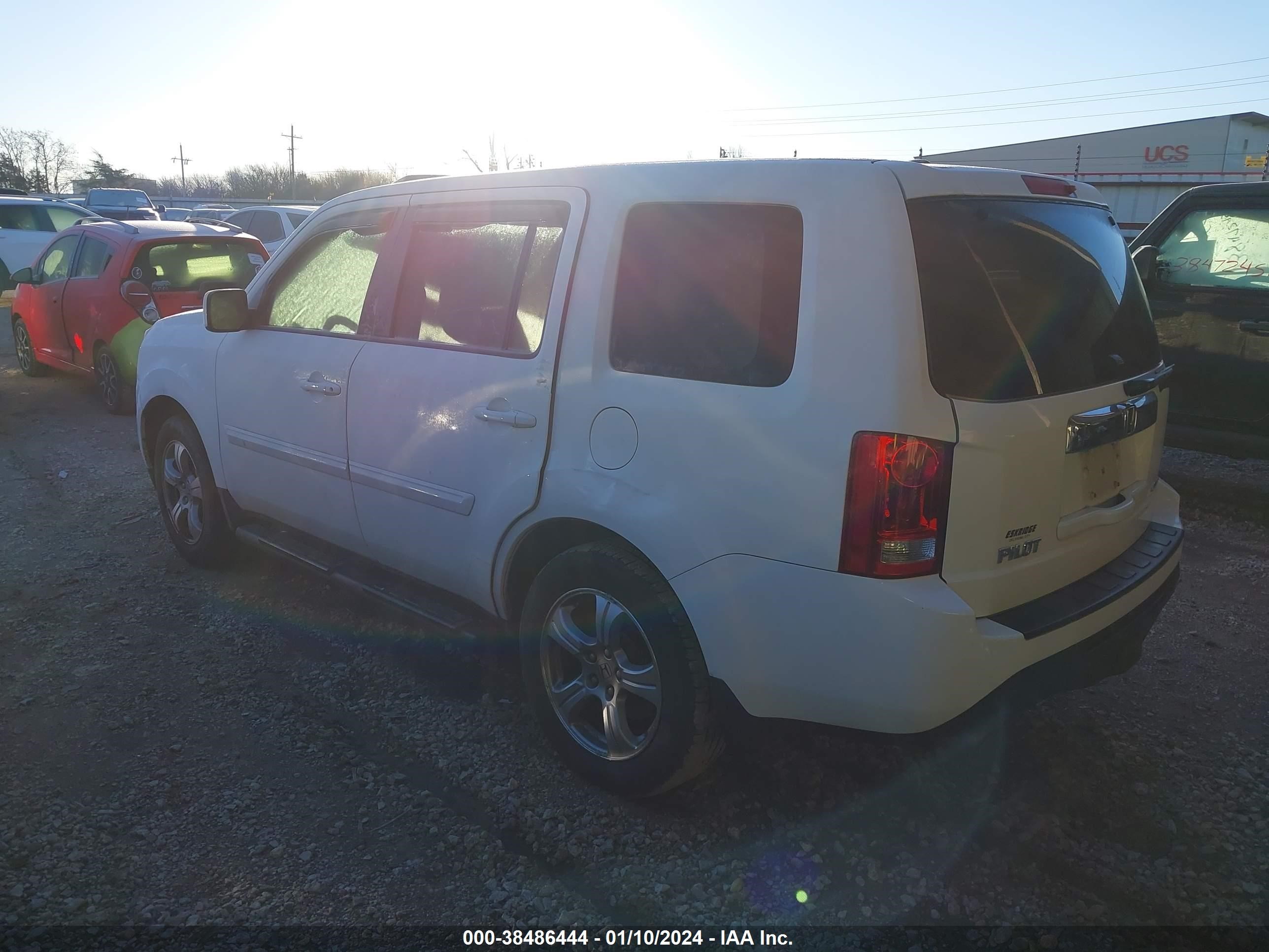 2013 Honda Pilot Ex-L vin: 5FNYF4H50DB021883