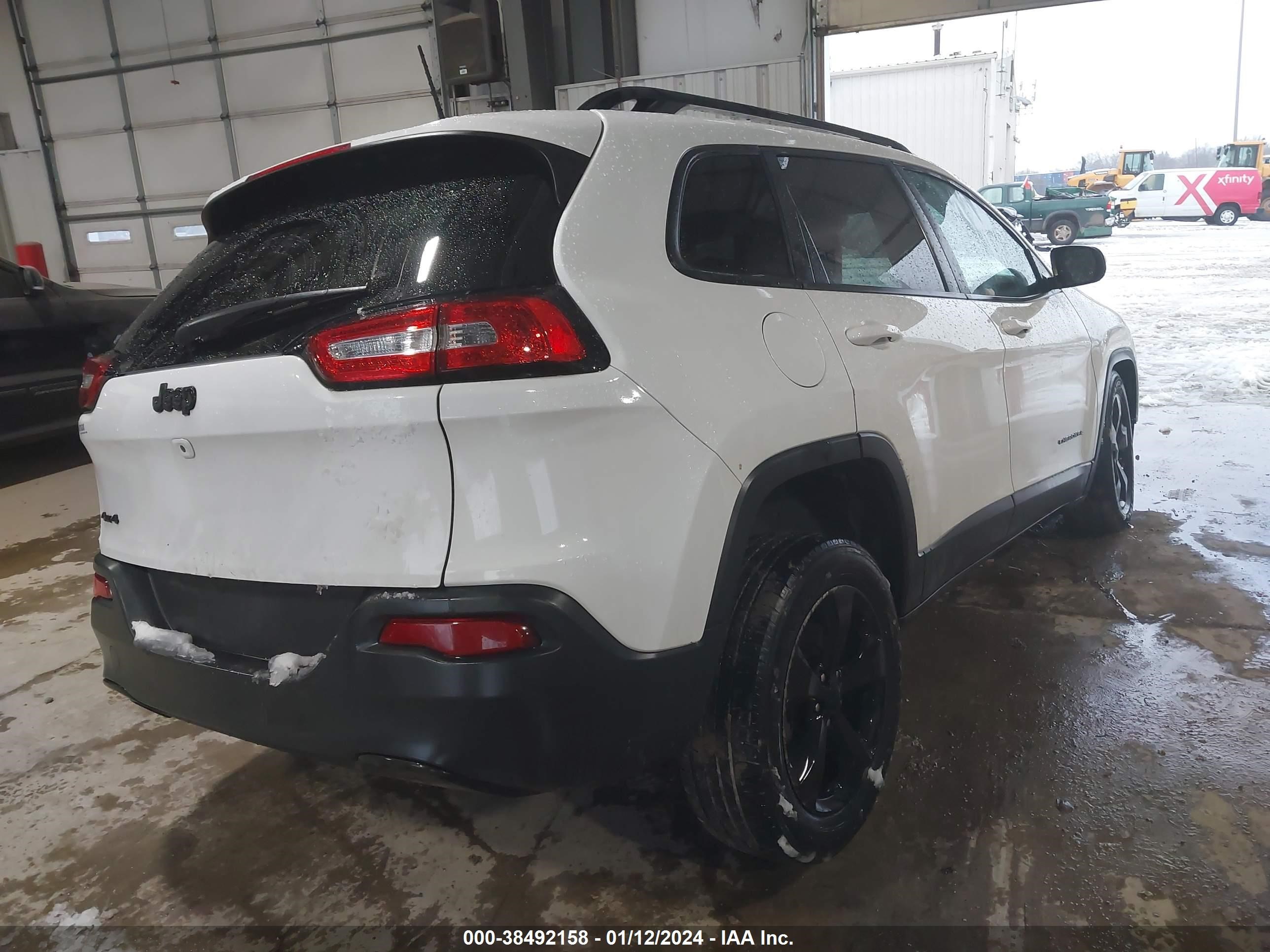 2016 Jeep Cherokee Altitude vin: 1C4PJMCB4GW122173