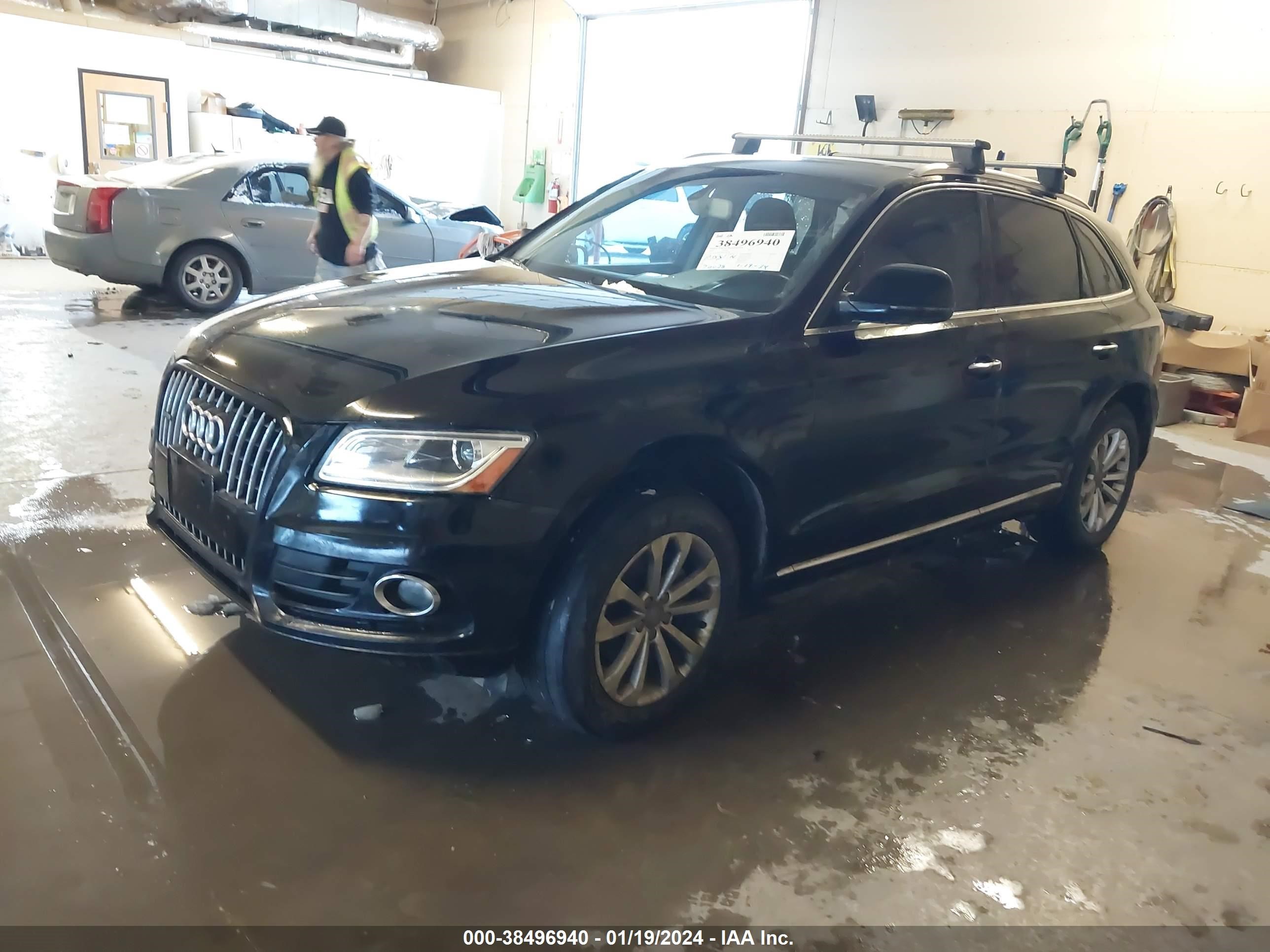 2017 Audi Q5 2.0T Premium vin: WA1C2AFP6HA082284