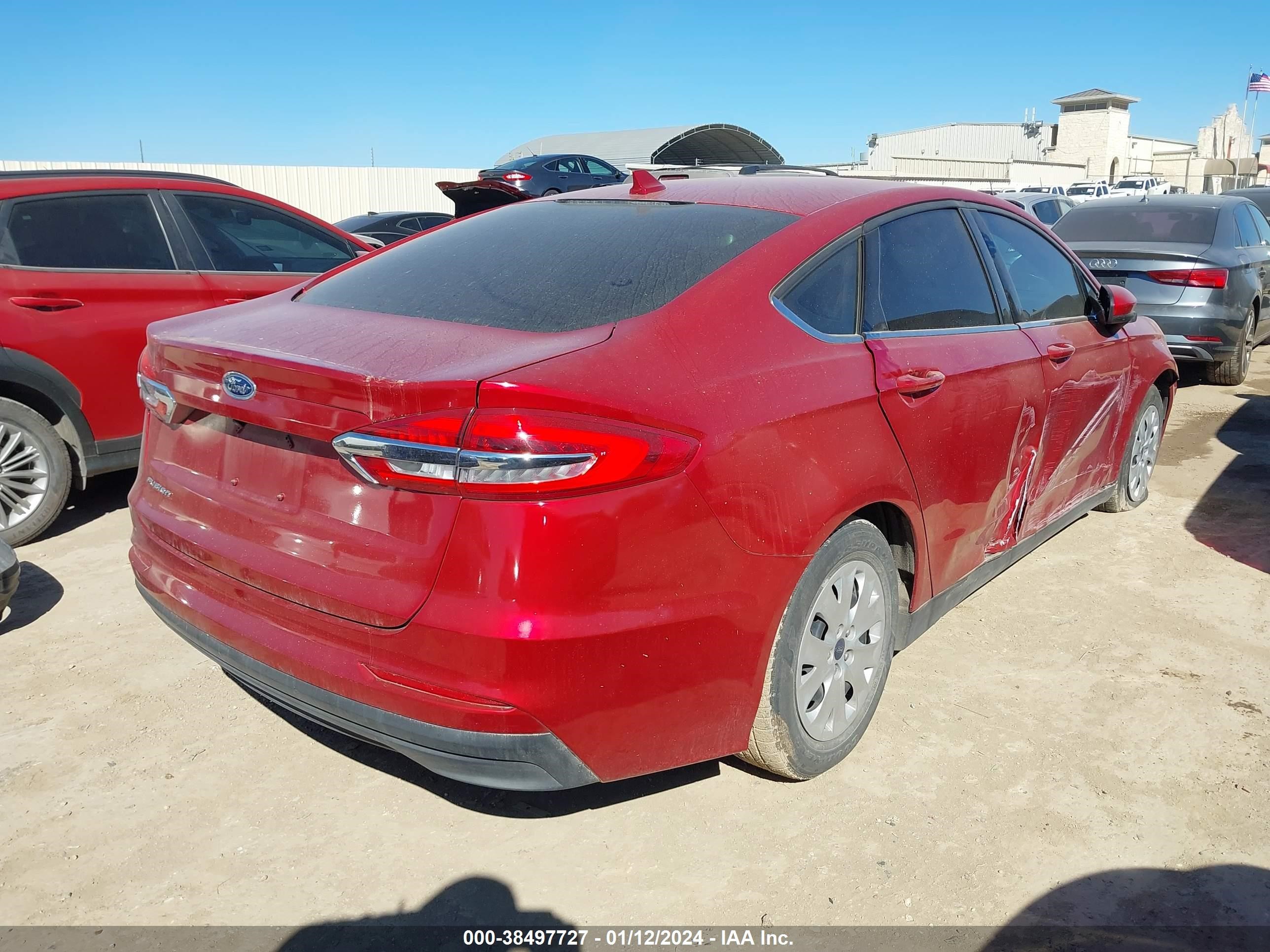 2020 Ford Fusion S vin: 3FA6P0G79LR200913