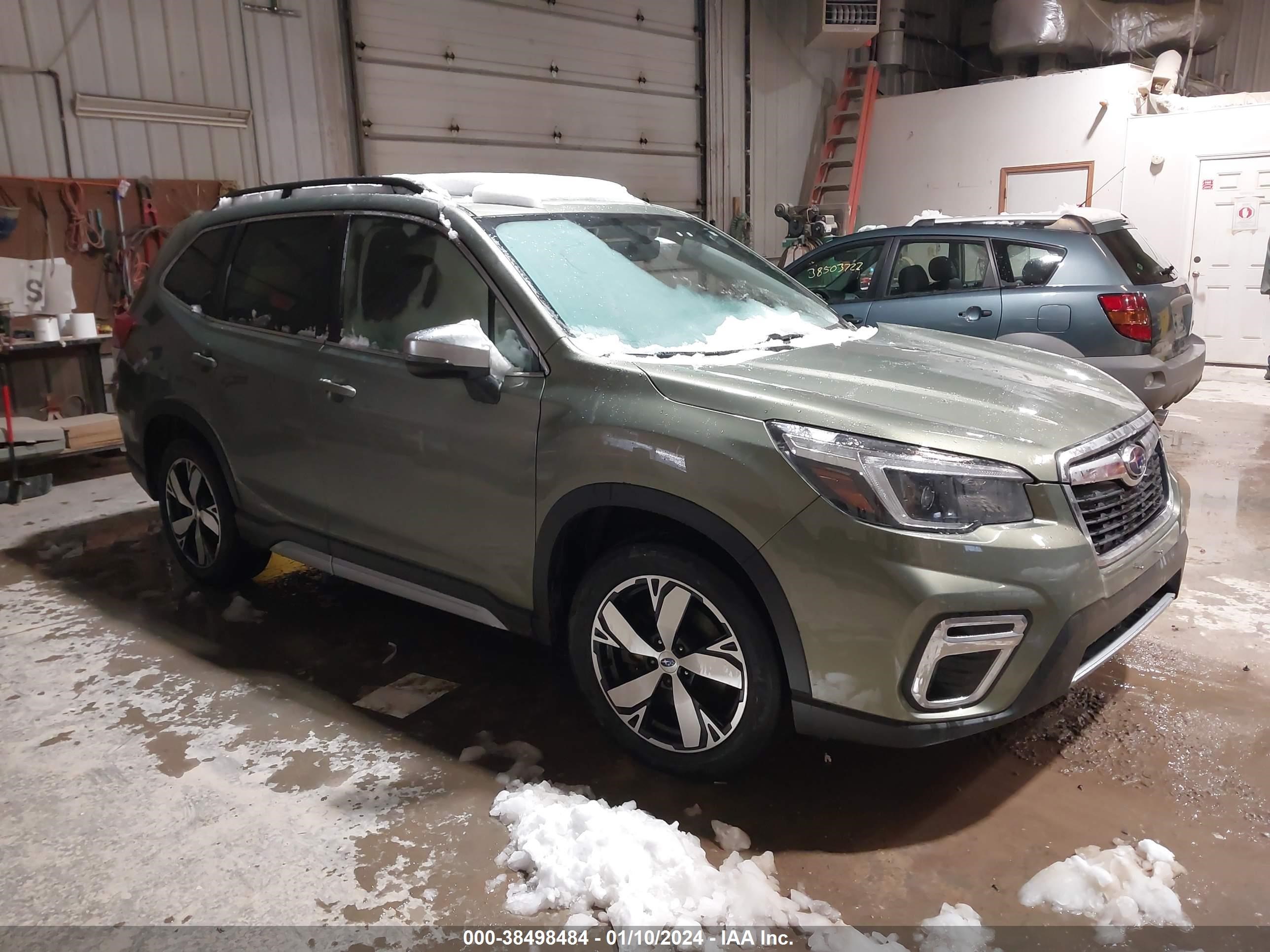 2021 Subaru Forester Touring vin: JF2SKAXC4MH401438