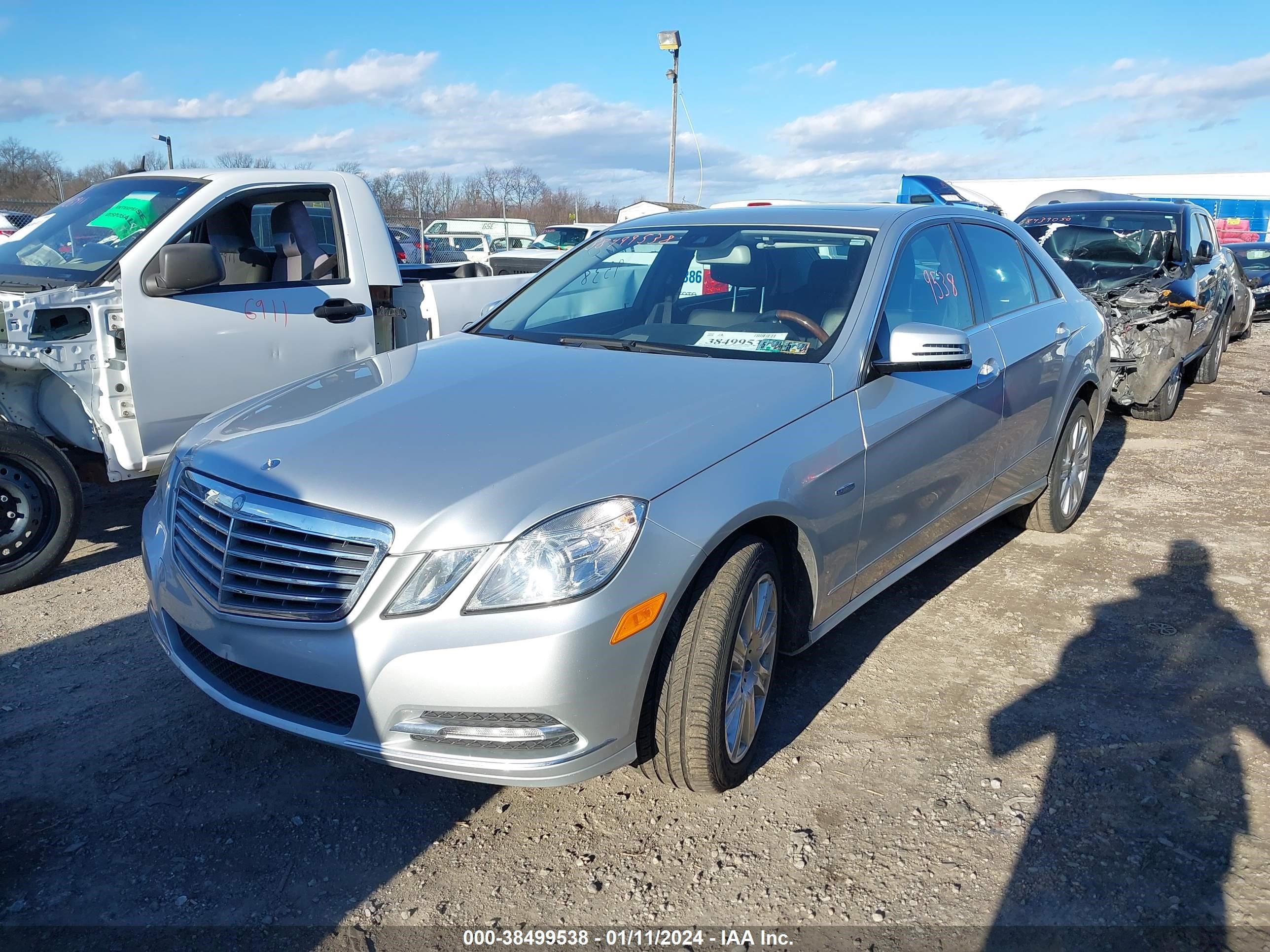 2012 Mercedes-Benz E 350 4Matic vin: WDDHF8JB3CA632494