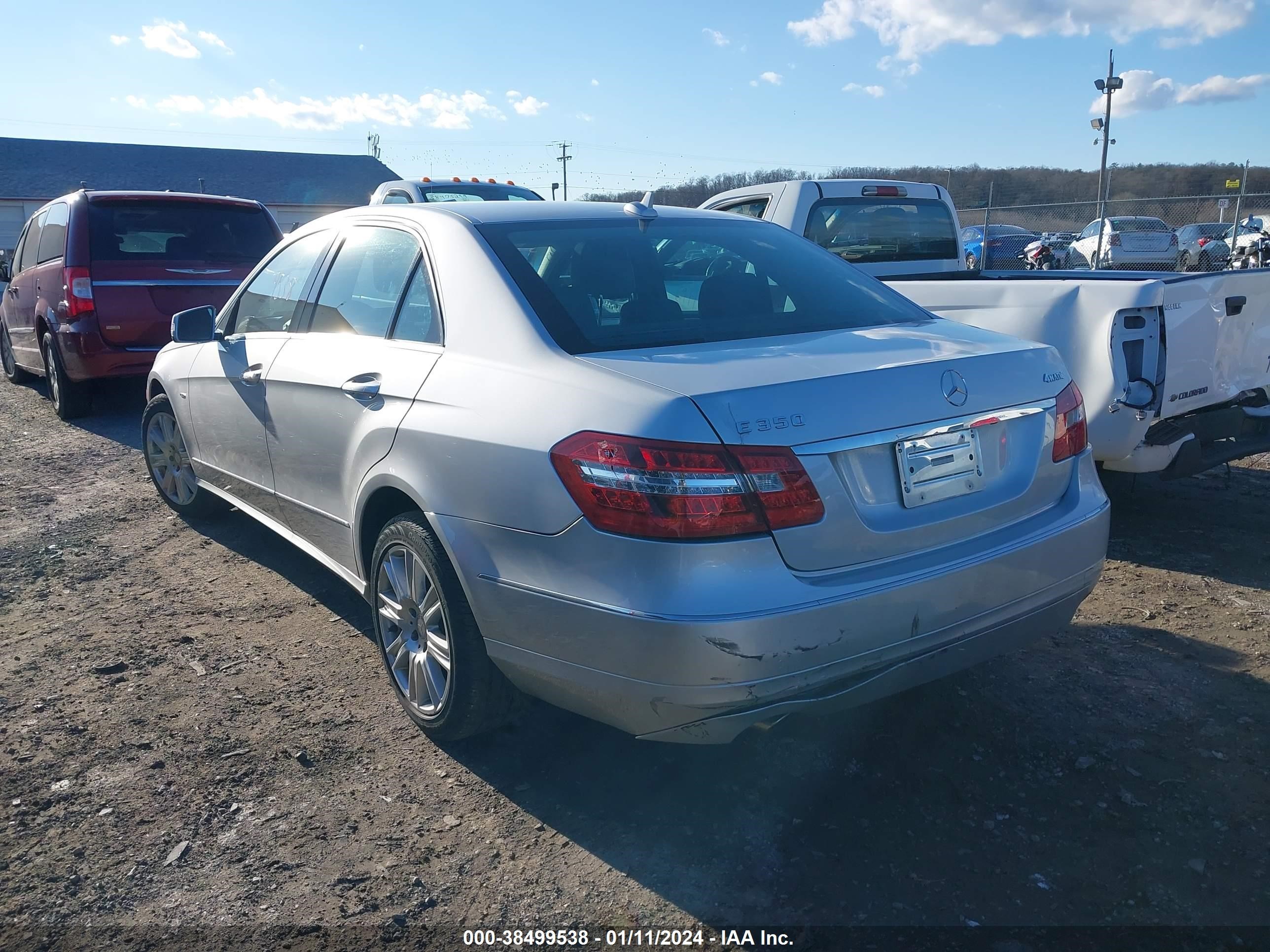 2012 Mercedes-Benz E 350 4Matic vin: WDDHF8JB3CA632494