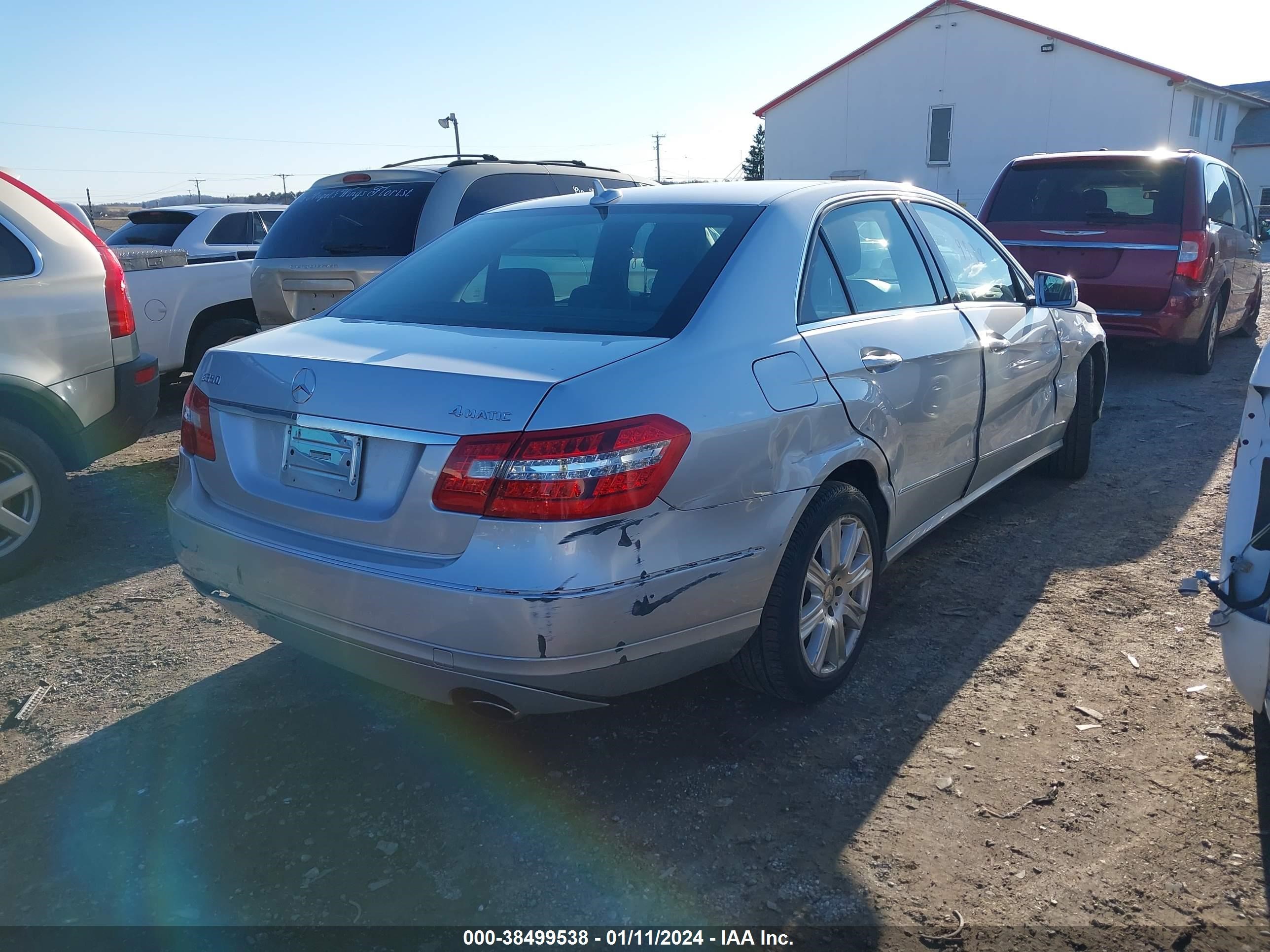 2012 Mercedes-Benz E 350 4Matic vin: WDDHF8JB3CA632494