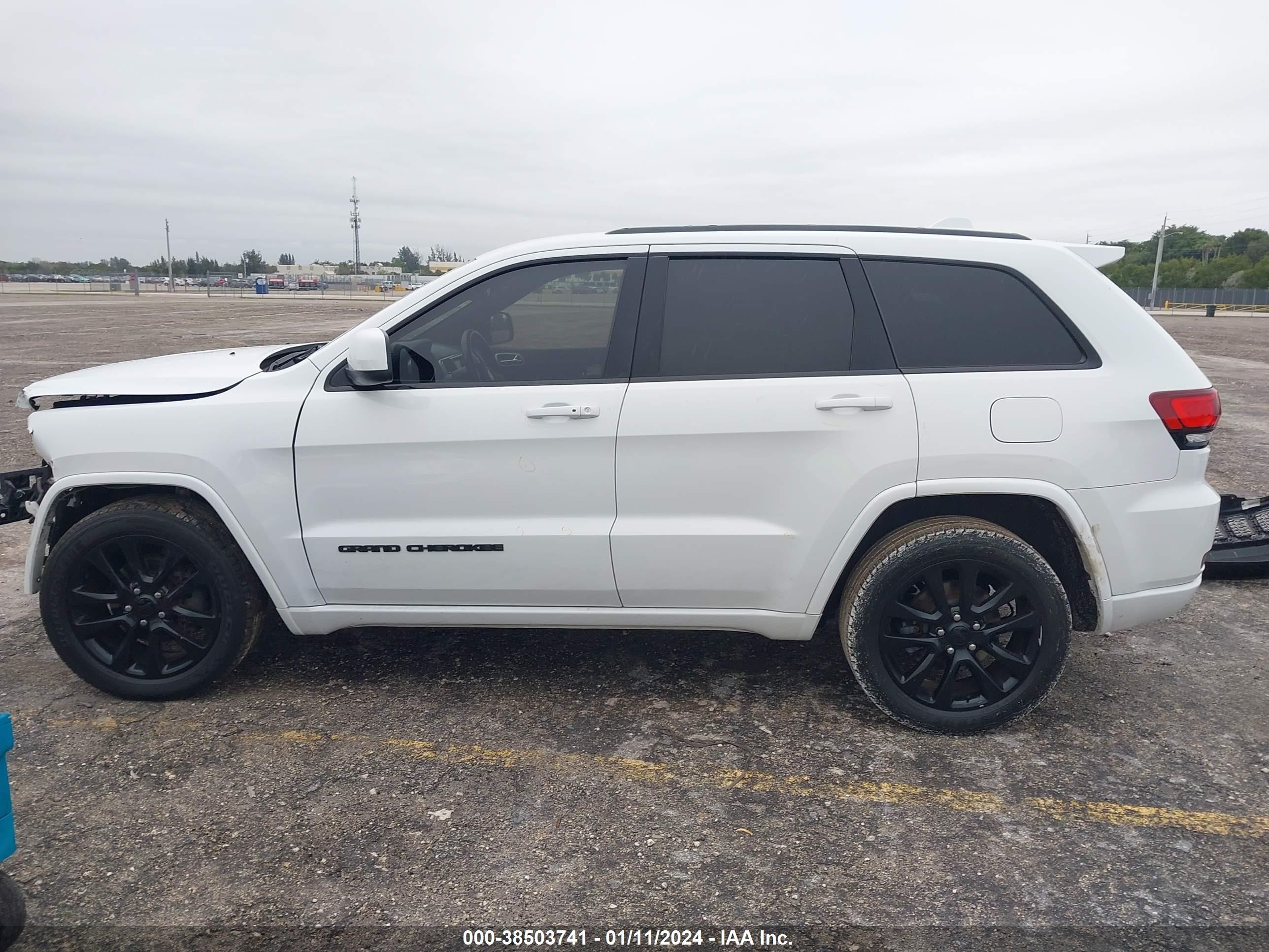 2018 Jeep Grand Cherokee Altitude 4X2 vin: 1C4RJEAG0JC407832