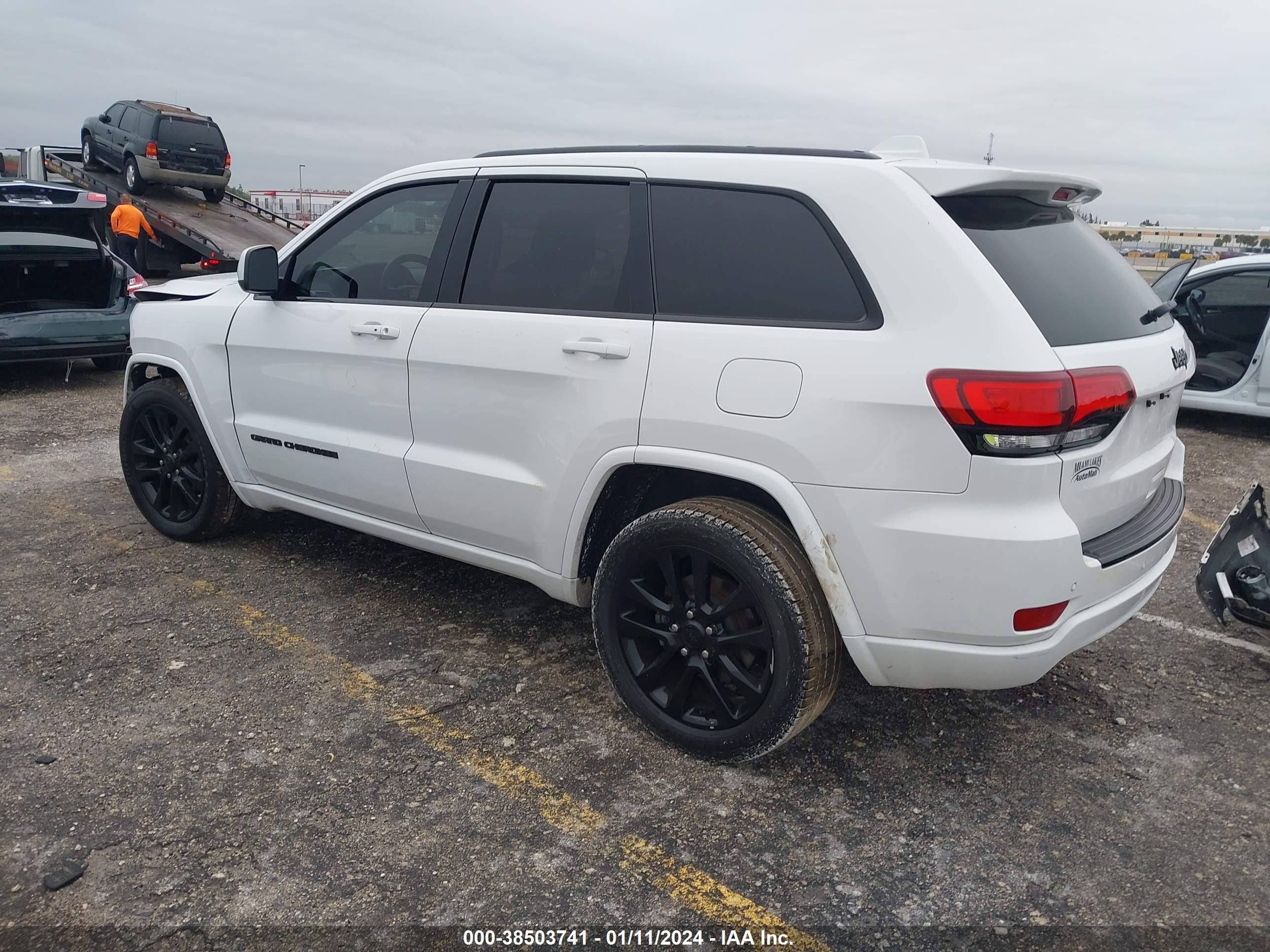 2018 Jeep Grand Cherokee Altitude 4X2 vin: 1C4RJEAG0JC407832