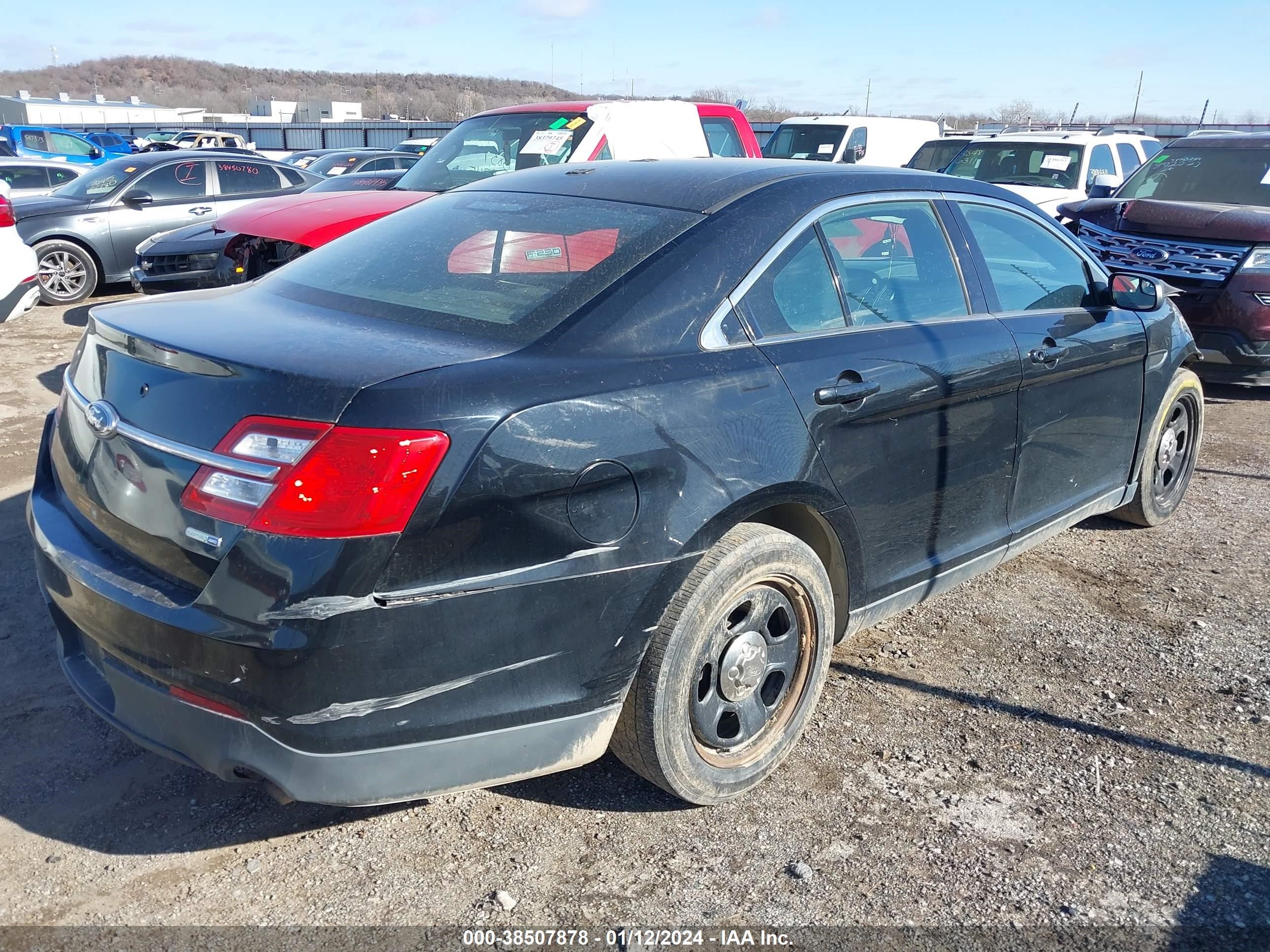 2013 Ford Police Interceptor vin: 1FAHP2M81DG115087