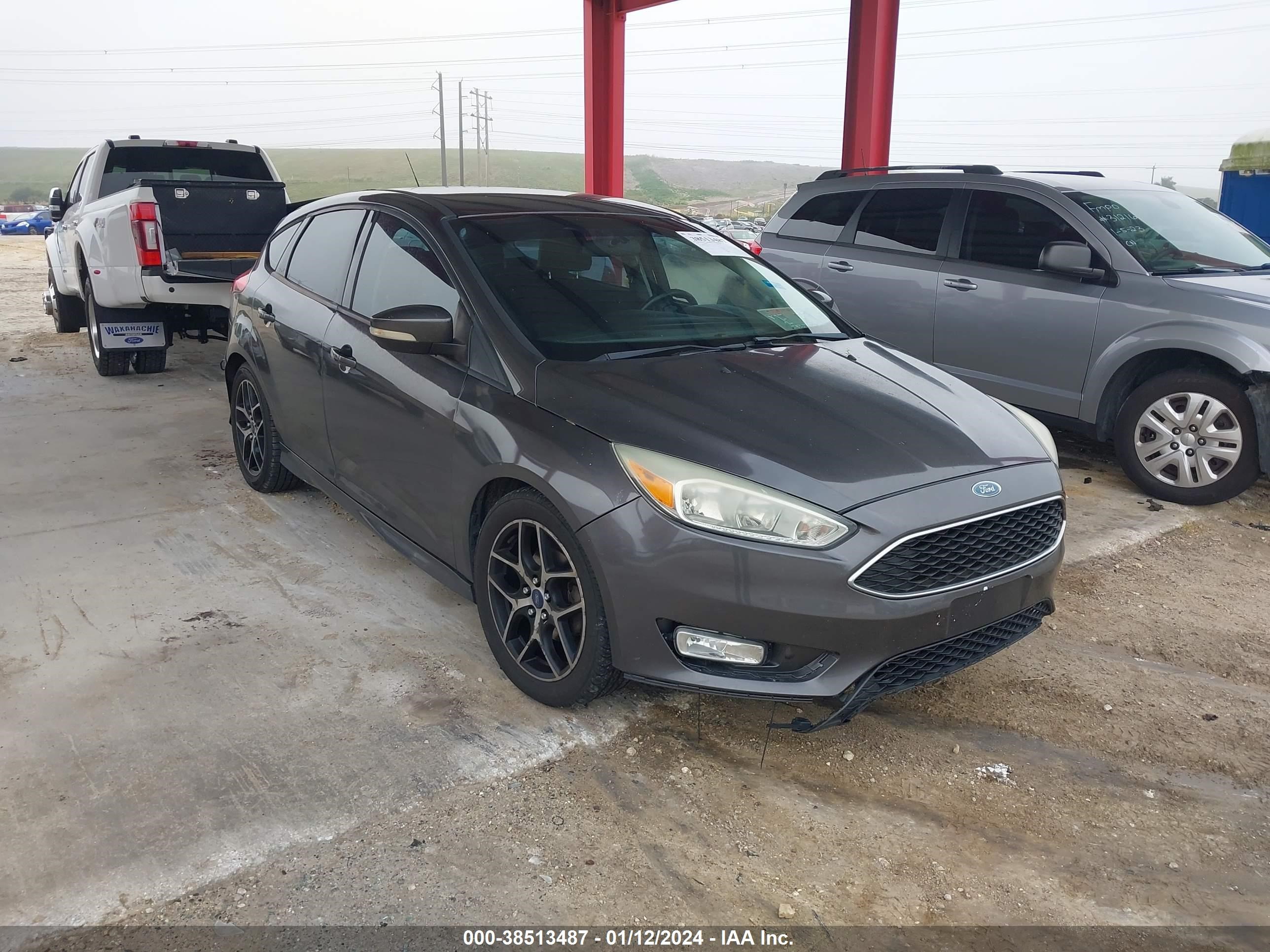 2015 Ford Focus Se vin: 1FADP3K22FL228124