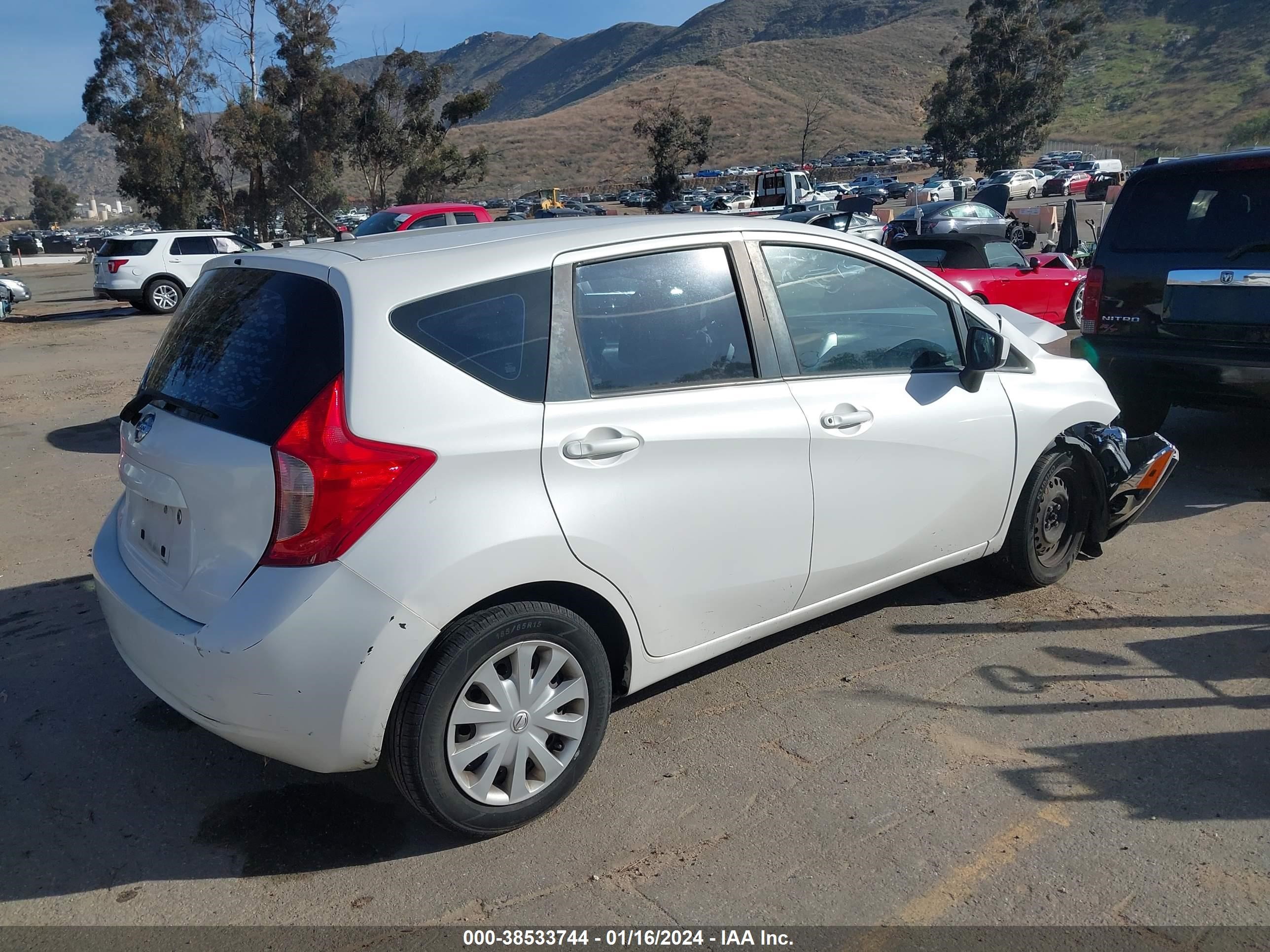 2015 Nissan Versa Note S (Sr) vin: 3N1CE2CP1FL369273