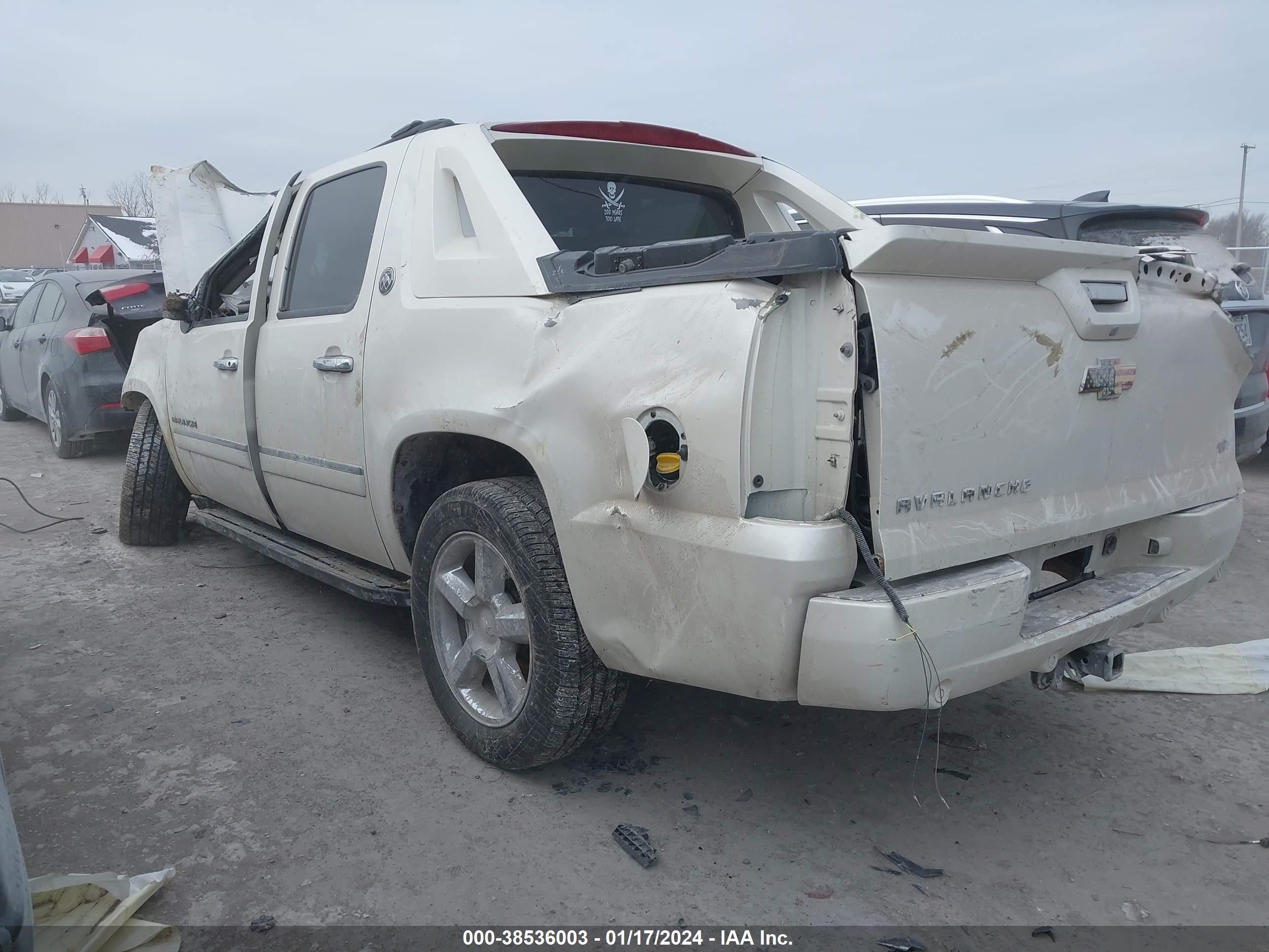 2013 Chevrolet Avalanche Ltz vin: 3GNTKGE71DG145739