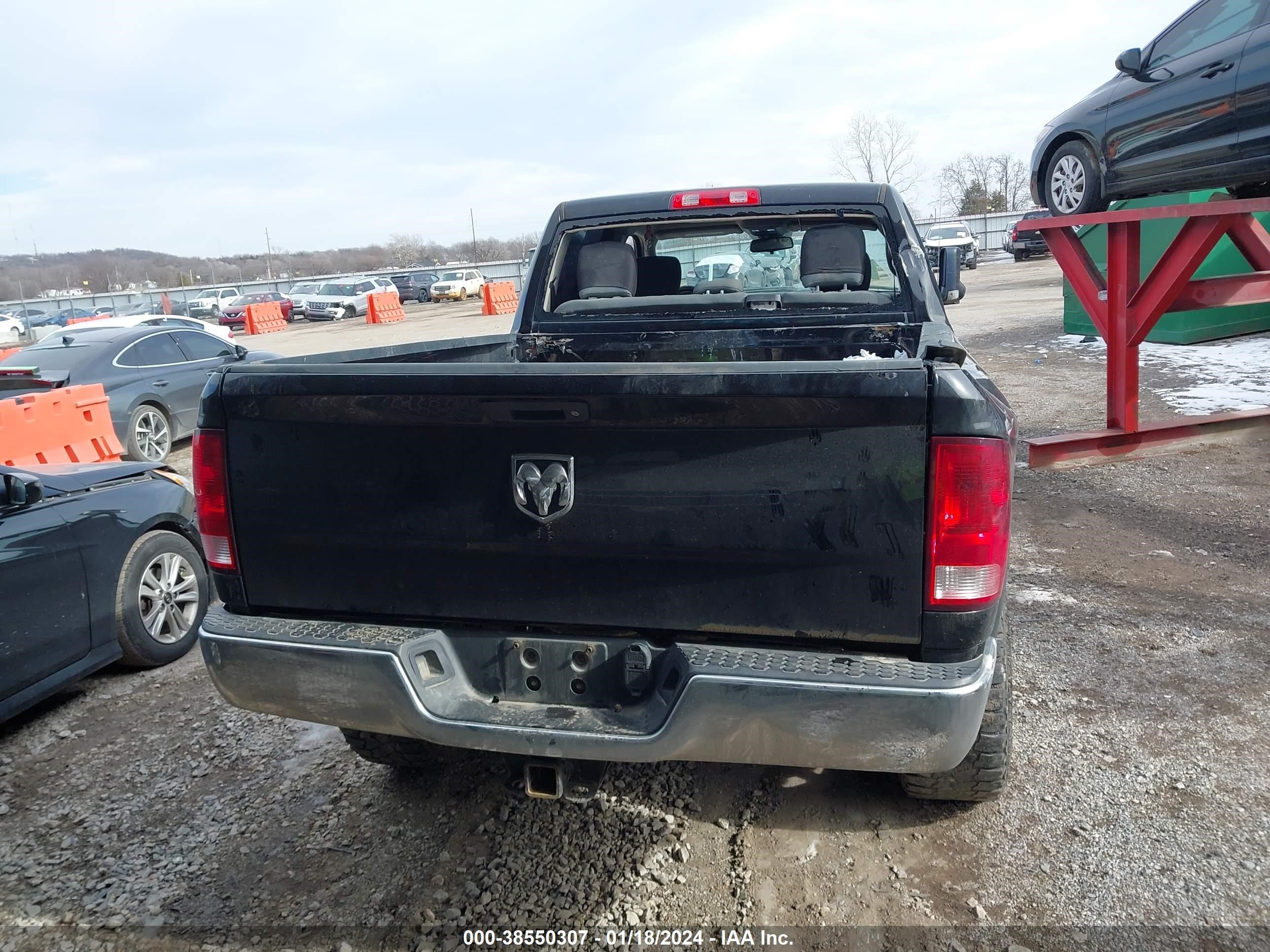 2015 Ram 2500 Tradesman vin: 3C6UR5CL6FG501643