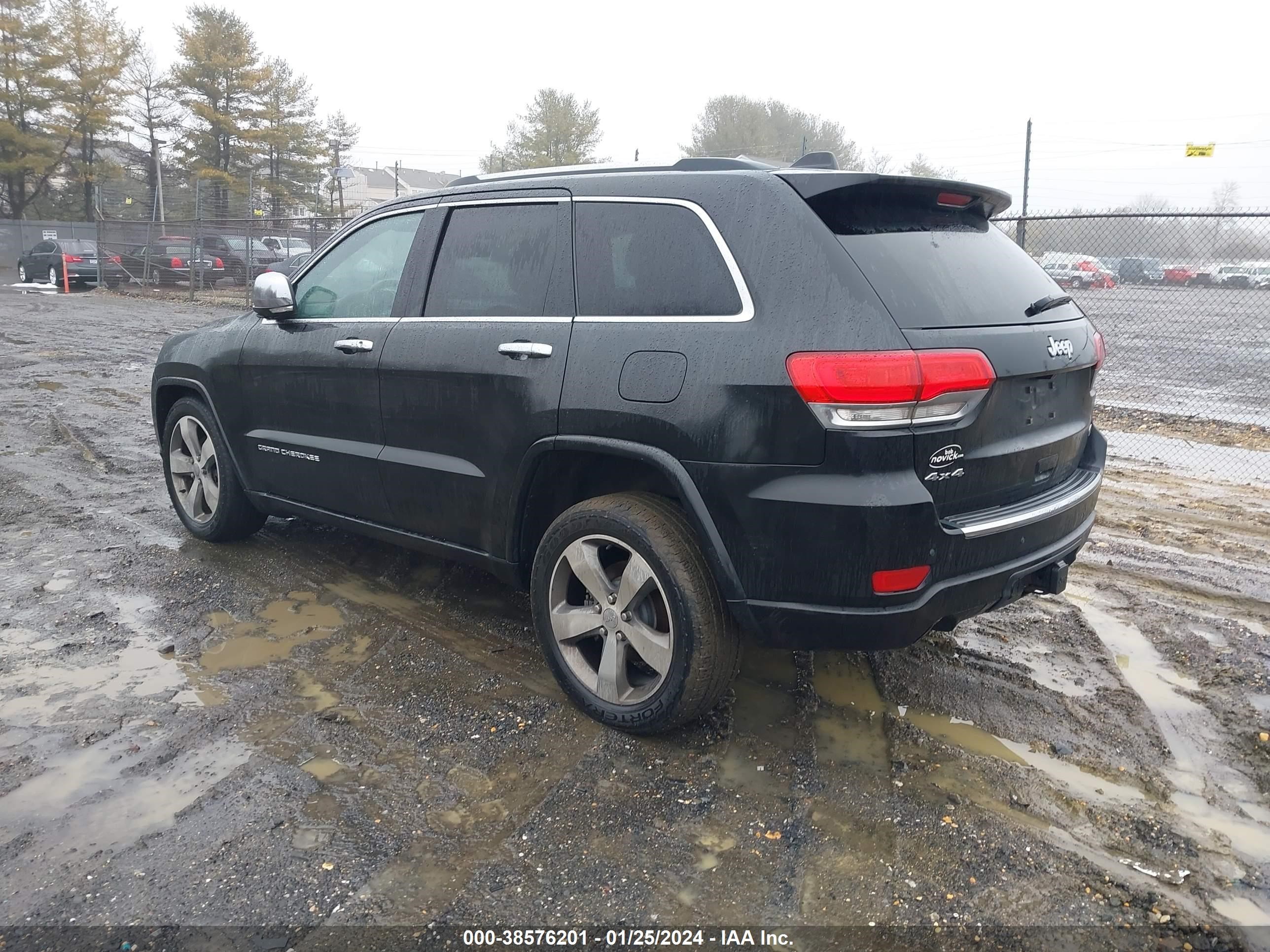 2015 Jeep Grand Cherokee Overland vin: 1C4RJFCG0FC680876