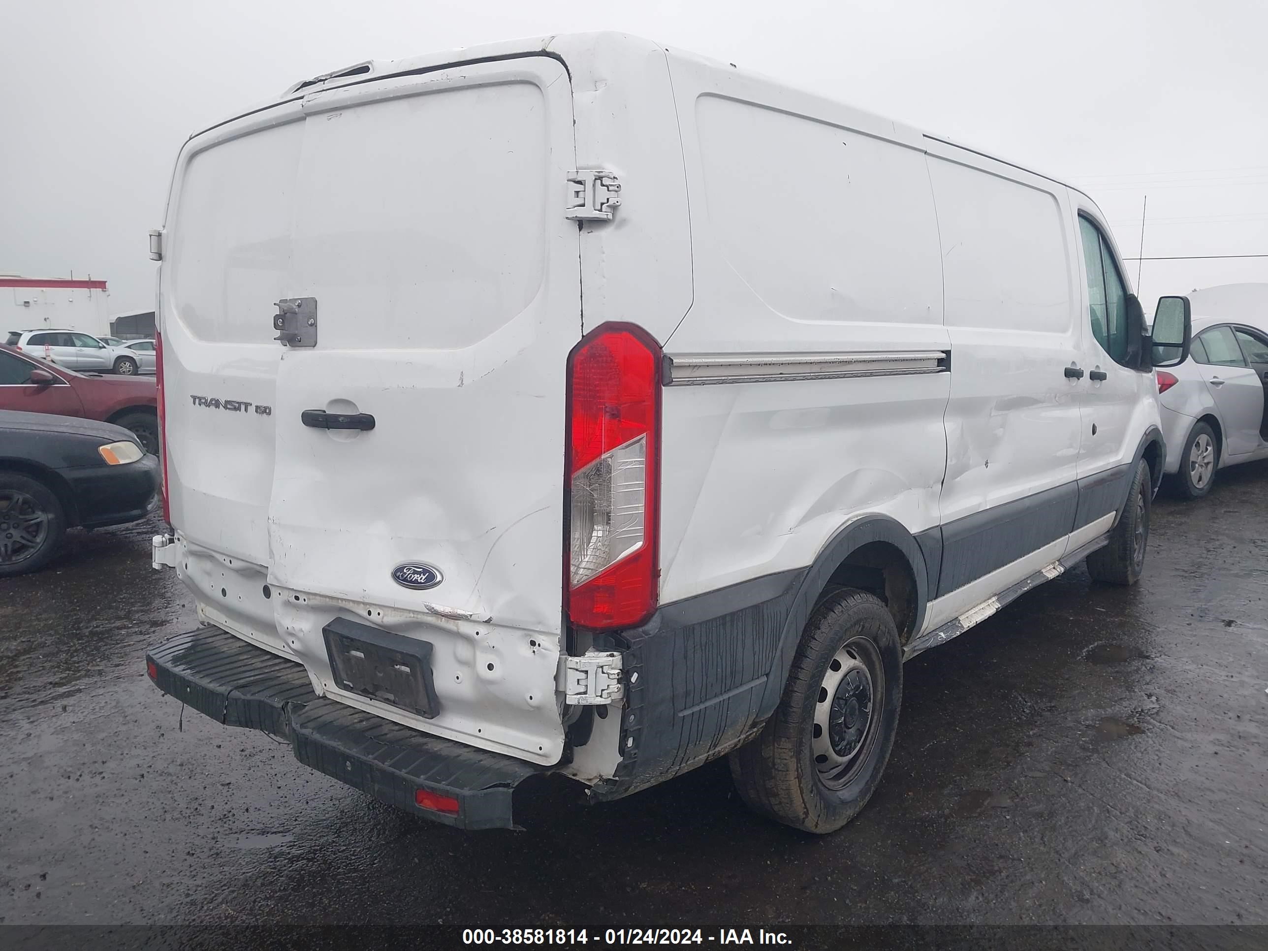 2015 Ford Transit-150 vin: 1FTNE1YM5FKB12438