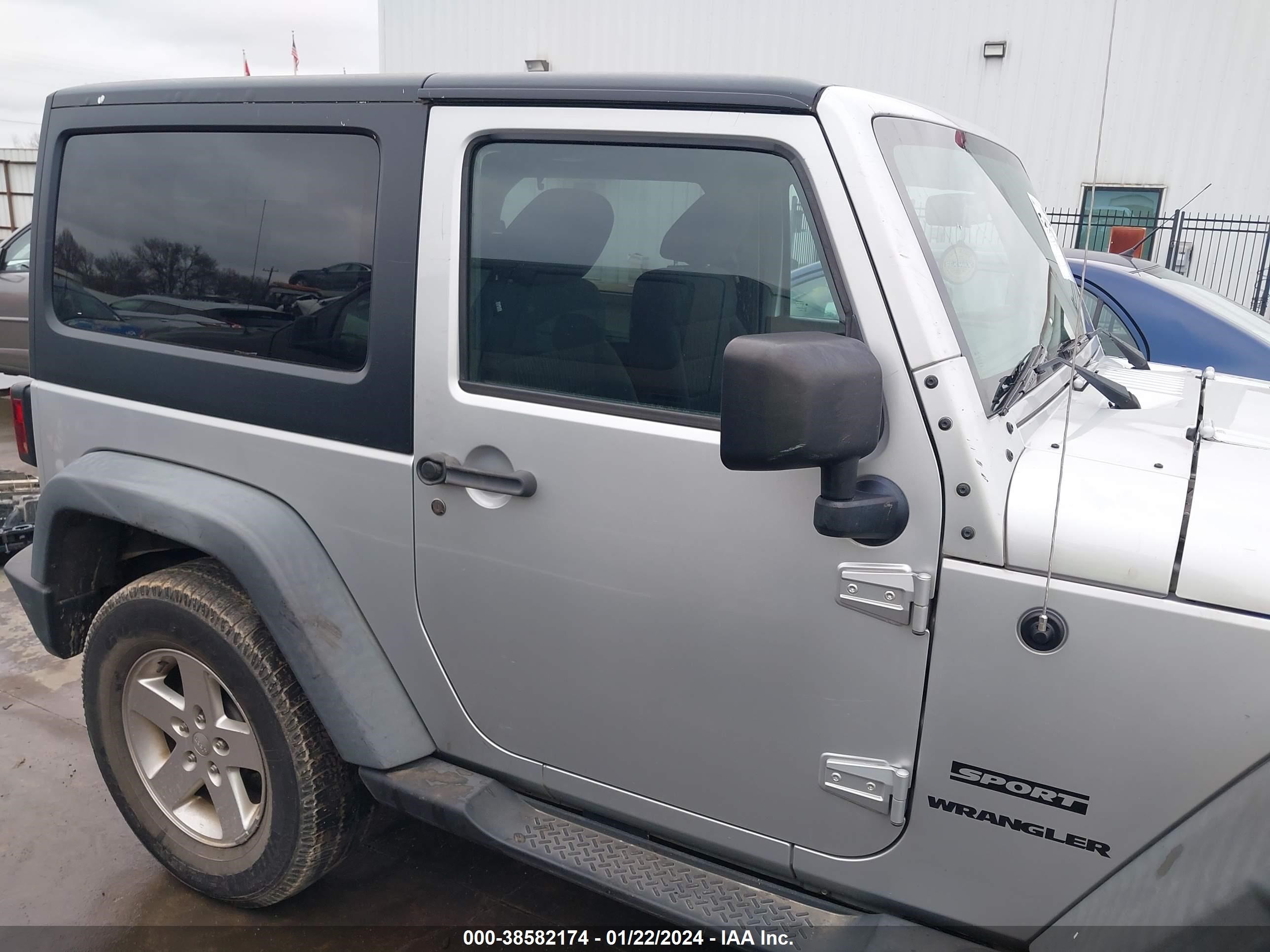 2012 Jeep Wrangler Sport vin: 1C4GJWAG1CL181882