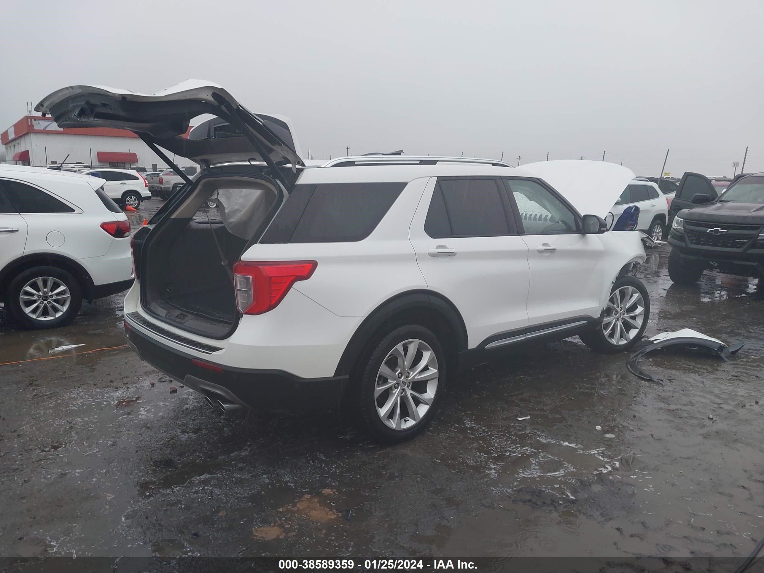 2022 Ford Explorer Platinum vin: 1FM5K8HC7NGB43938