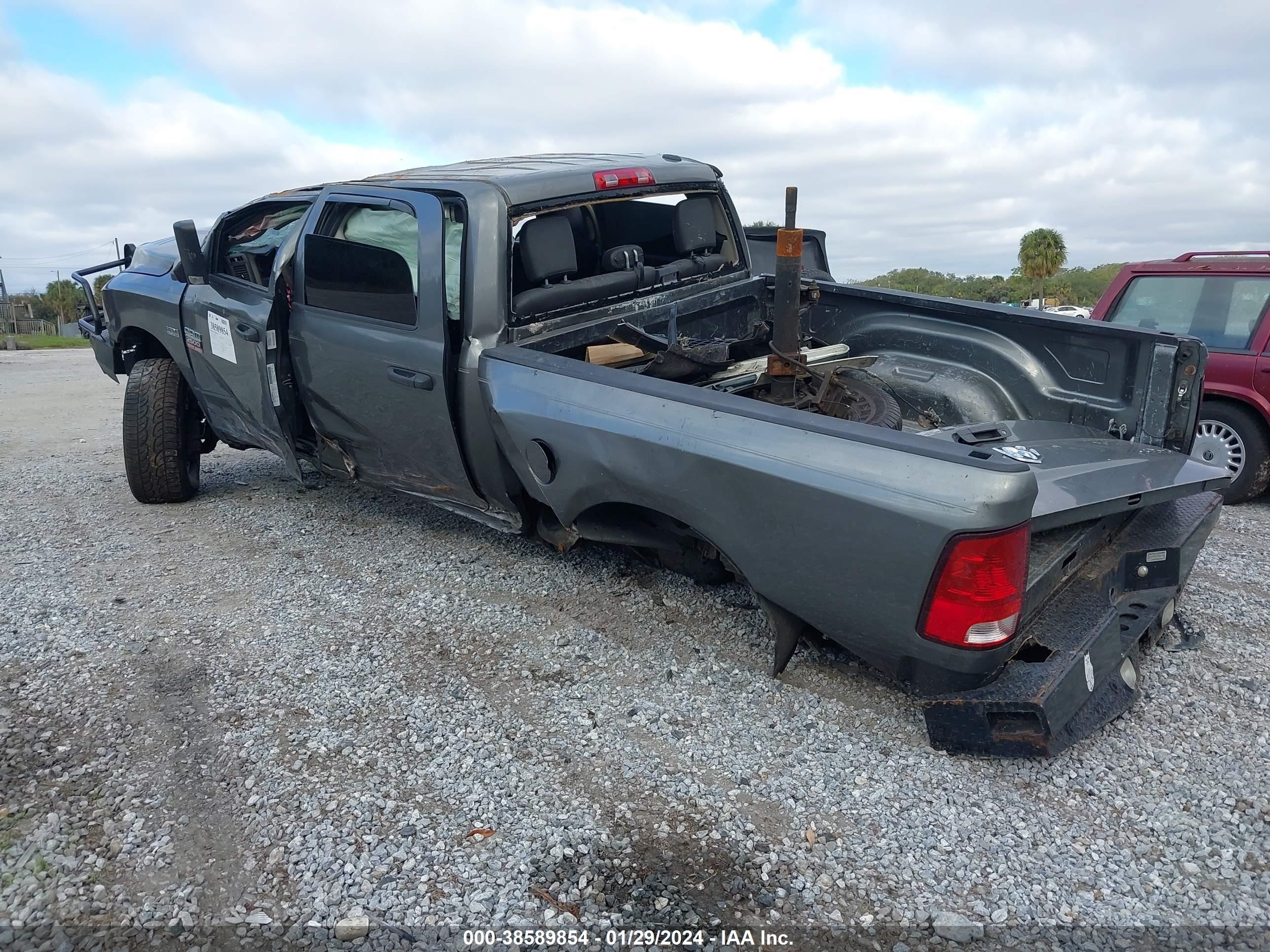 2012 Ram 2500 St vin: 3C6TD5CT4CG333524