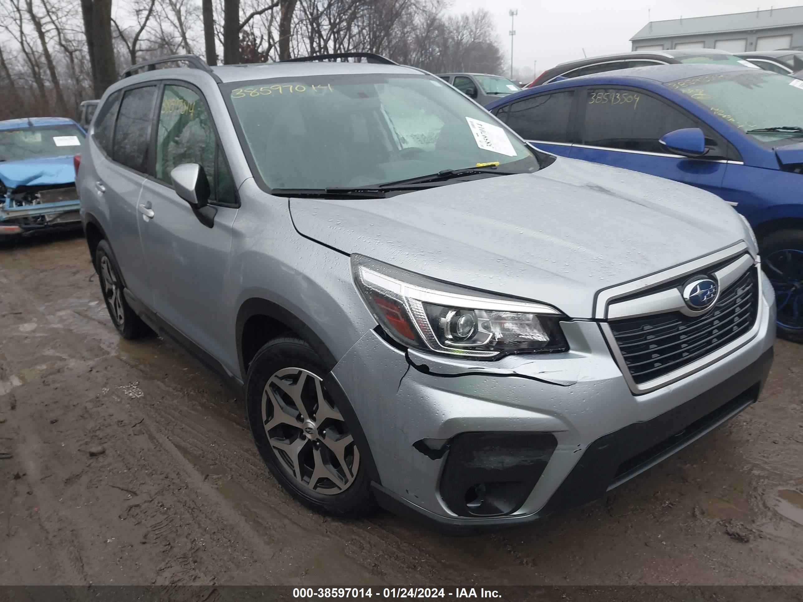 2020 Subaru Forester Premium vin: JF2SKAJC2LH516756