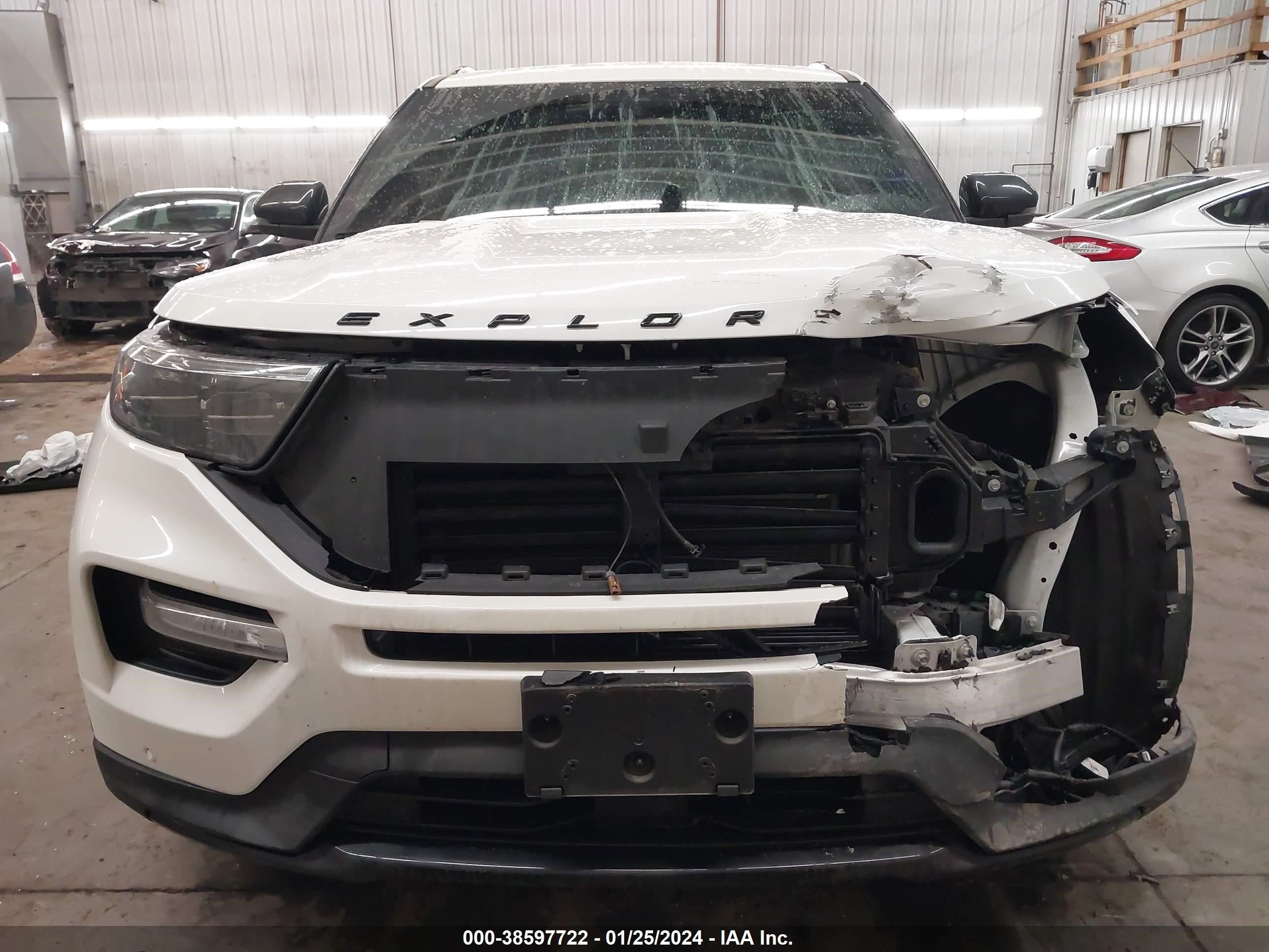 2020 Ford Explorer St vin: 1FM5K8GC7LGB42531